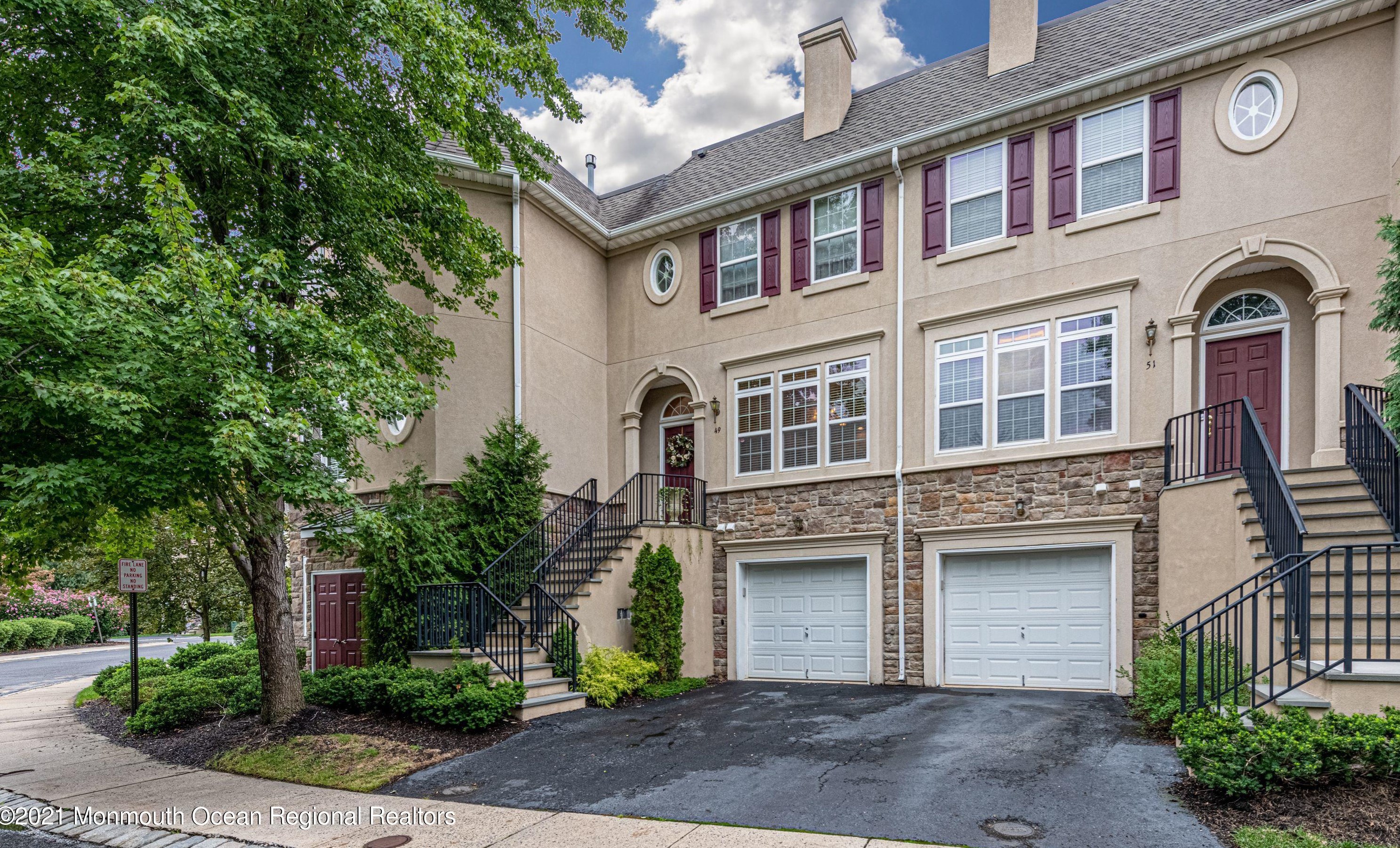 49 Aspen Way, Matawan NJ  07747-1941 exterior