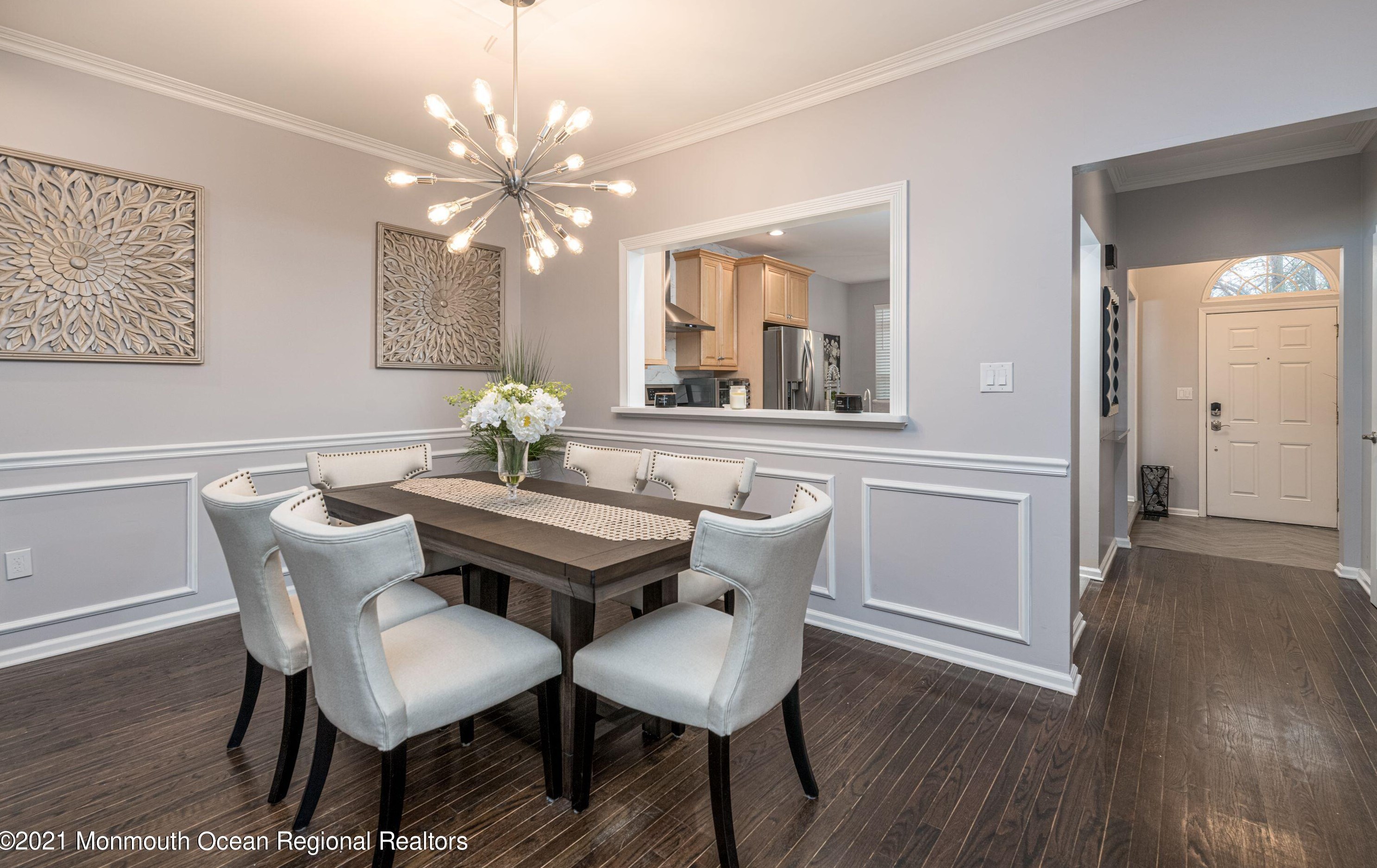 49 Aspen Way, Matawan NJ  07747-1941 exterior