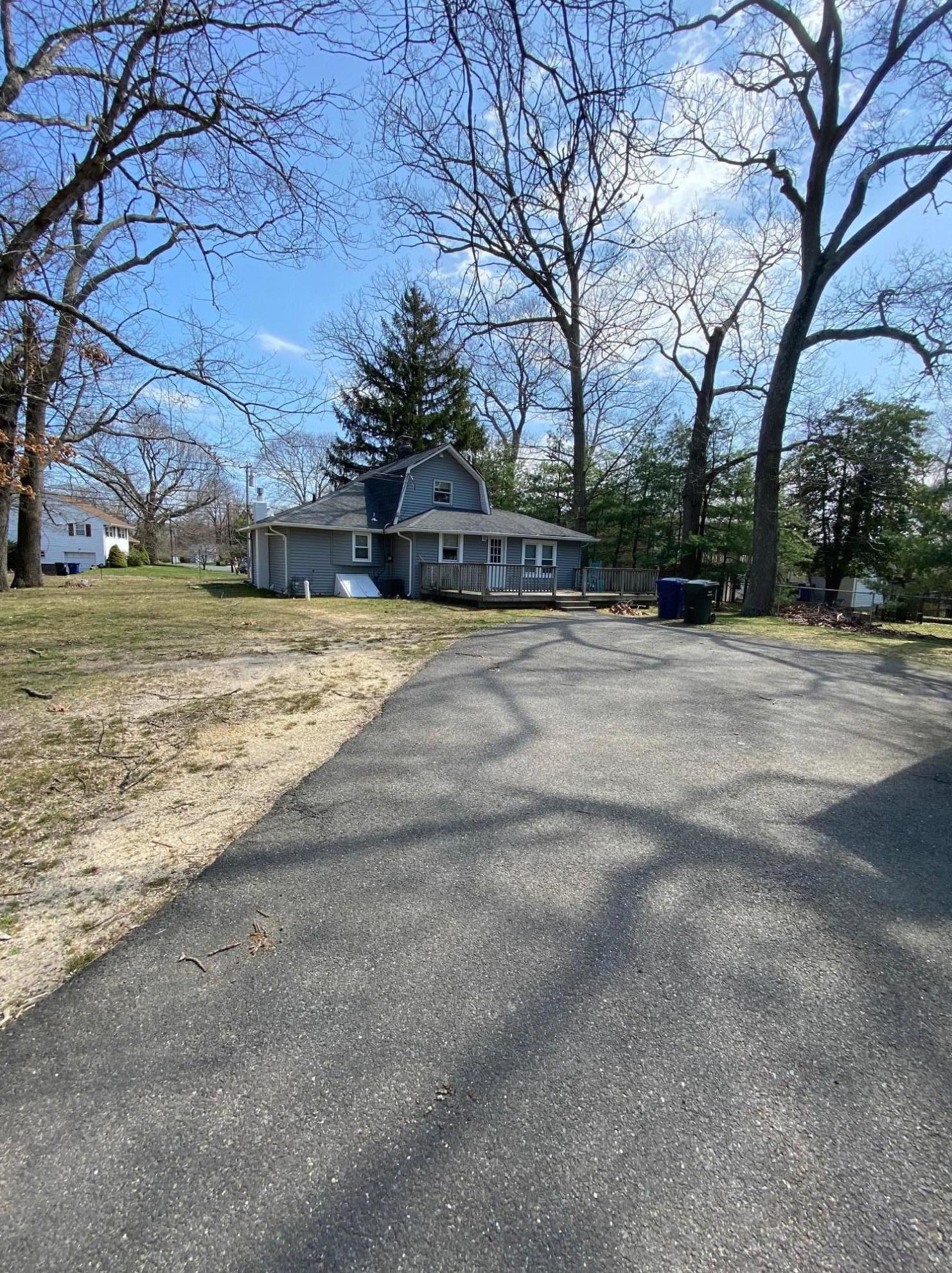 174 Whalepond Rd, Oakhurst, NJ 07755