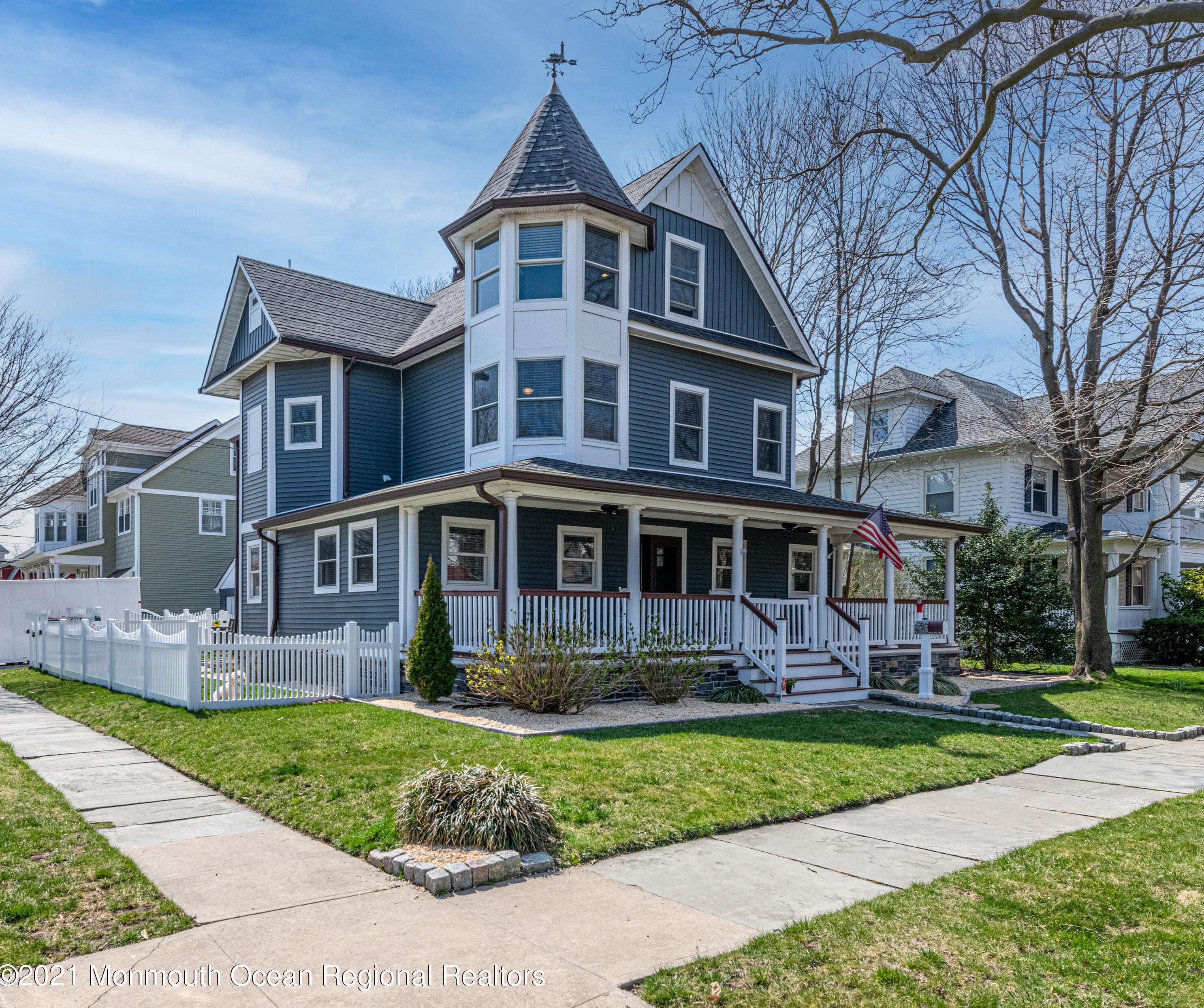 301 10th Ave, Belmar, NJ 07719