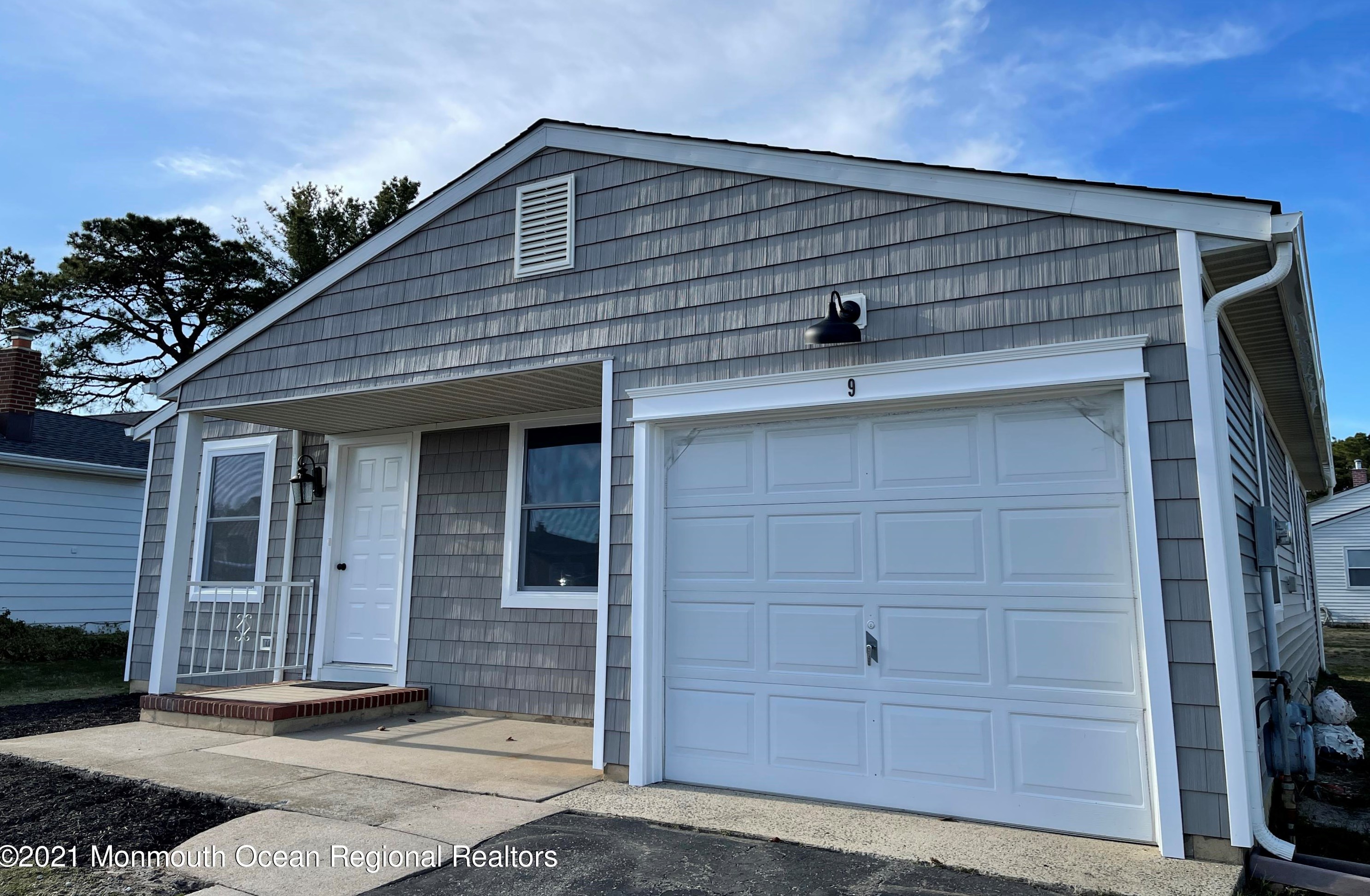 9 Maniwaki Ct, Toms River, NJ 08757-6134