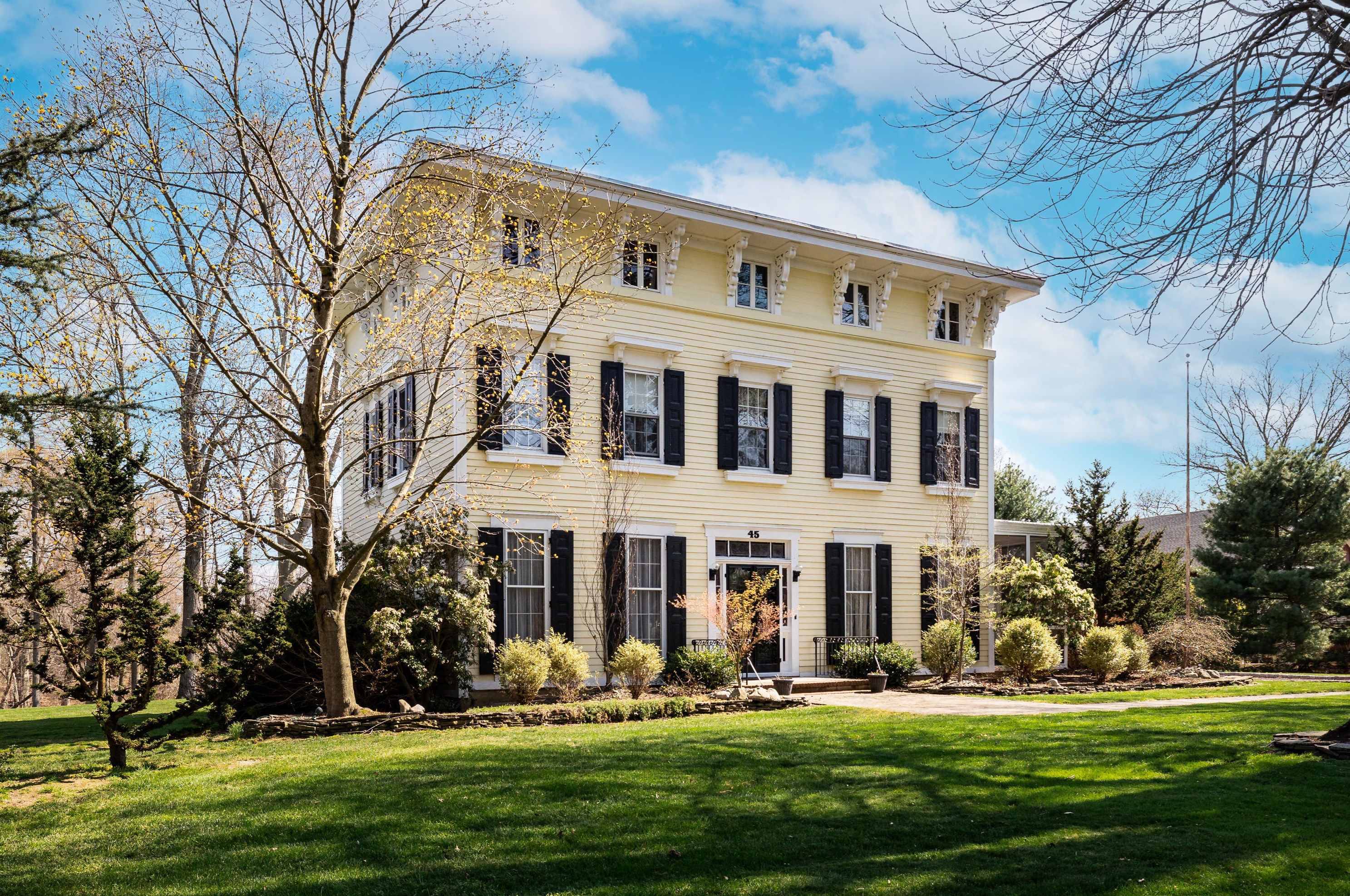 45 Bordentown Crosswicks Rd, Chesterfield, NJ 08515-9701