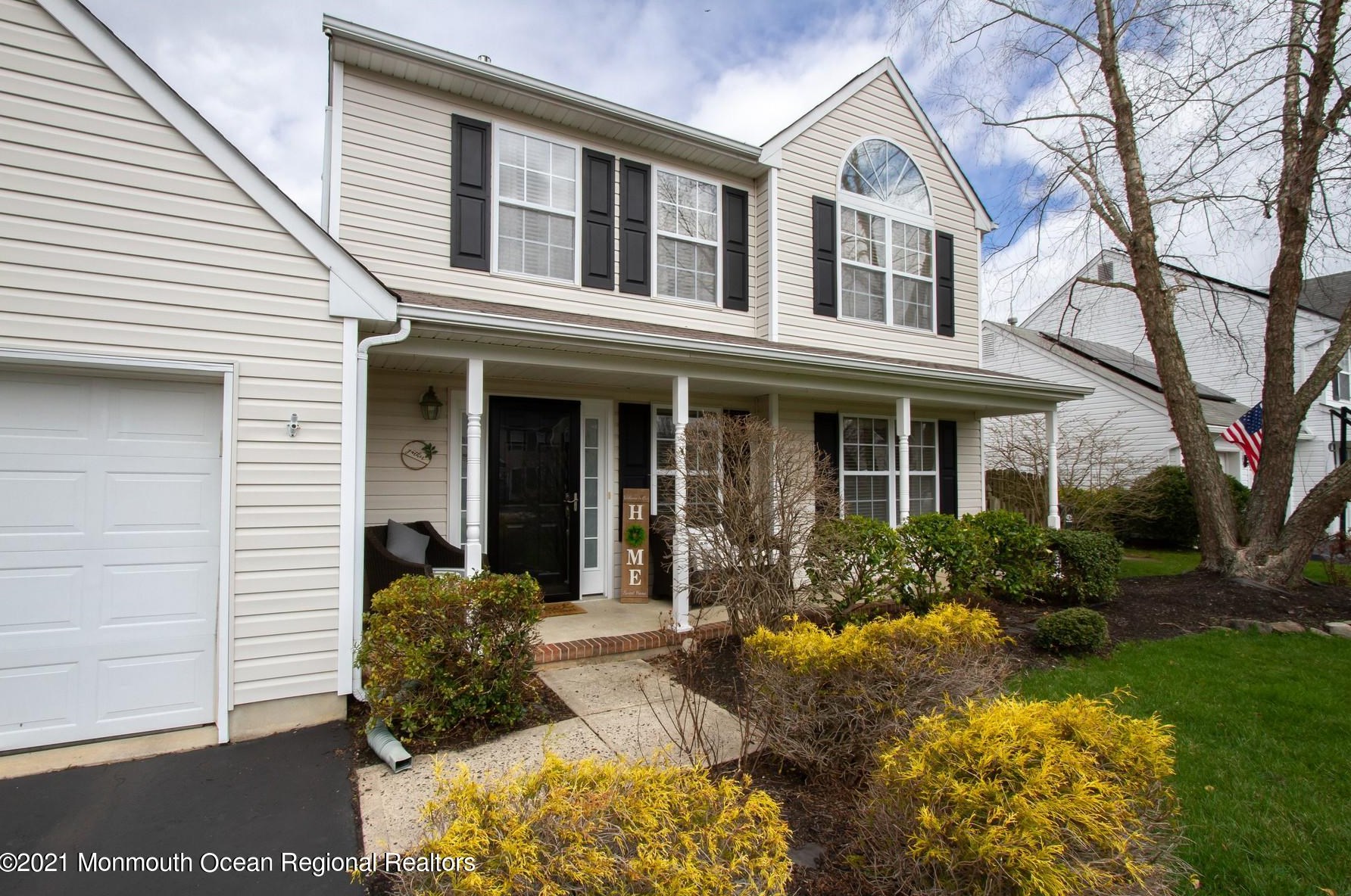 30 Gettysburg Dr, Wall Township, NJ 07731-9054