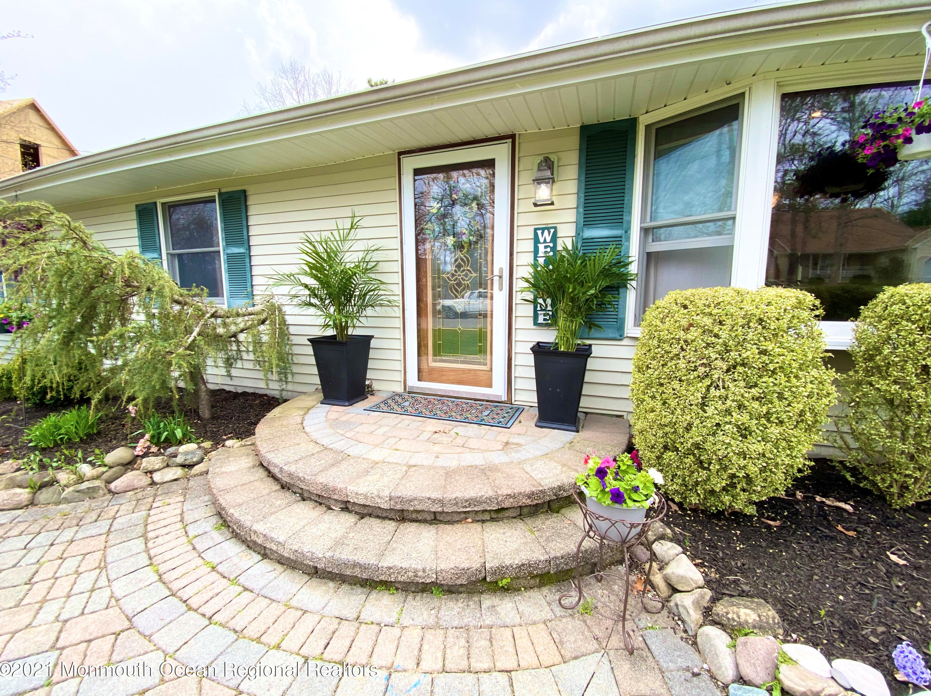 212 Middie Ln, Cedar Bonnet Island, NJ 08050
