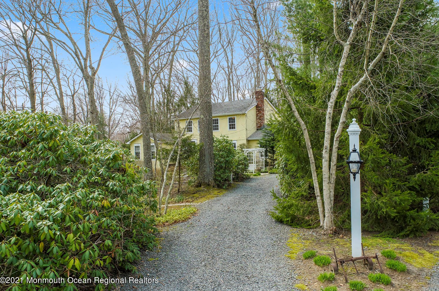141 Stillhouse Rd, Millstone Township, NJ 08510-8735