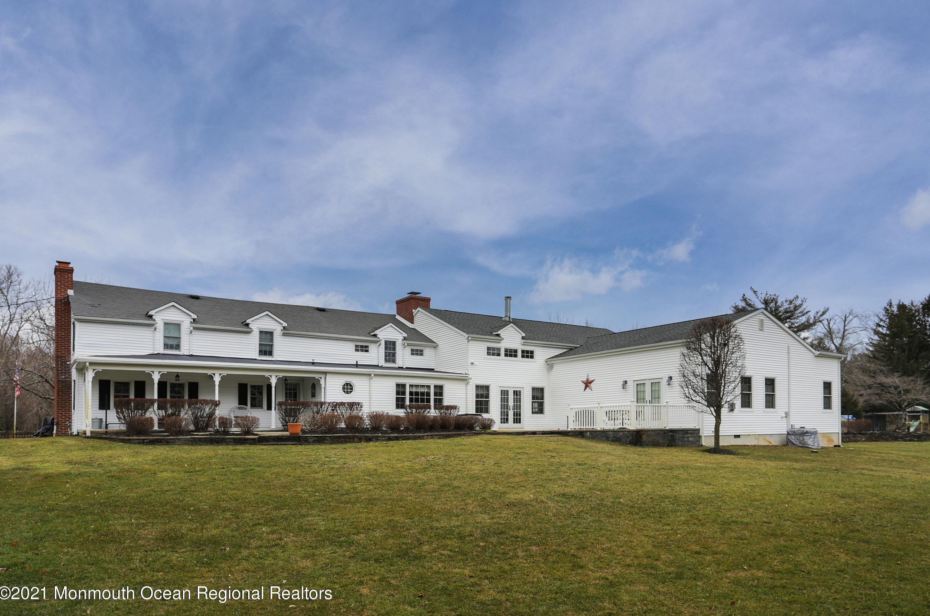 60 Creamery Rd, Vanderburg NJ  07722-1565 exterior