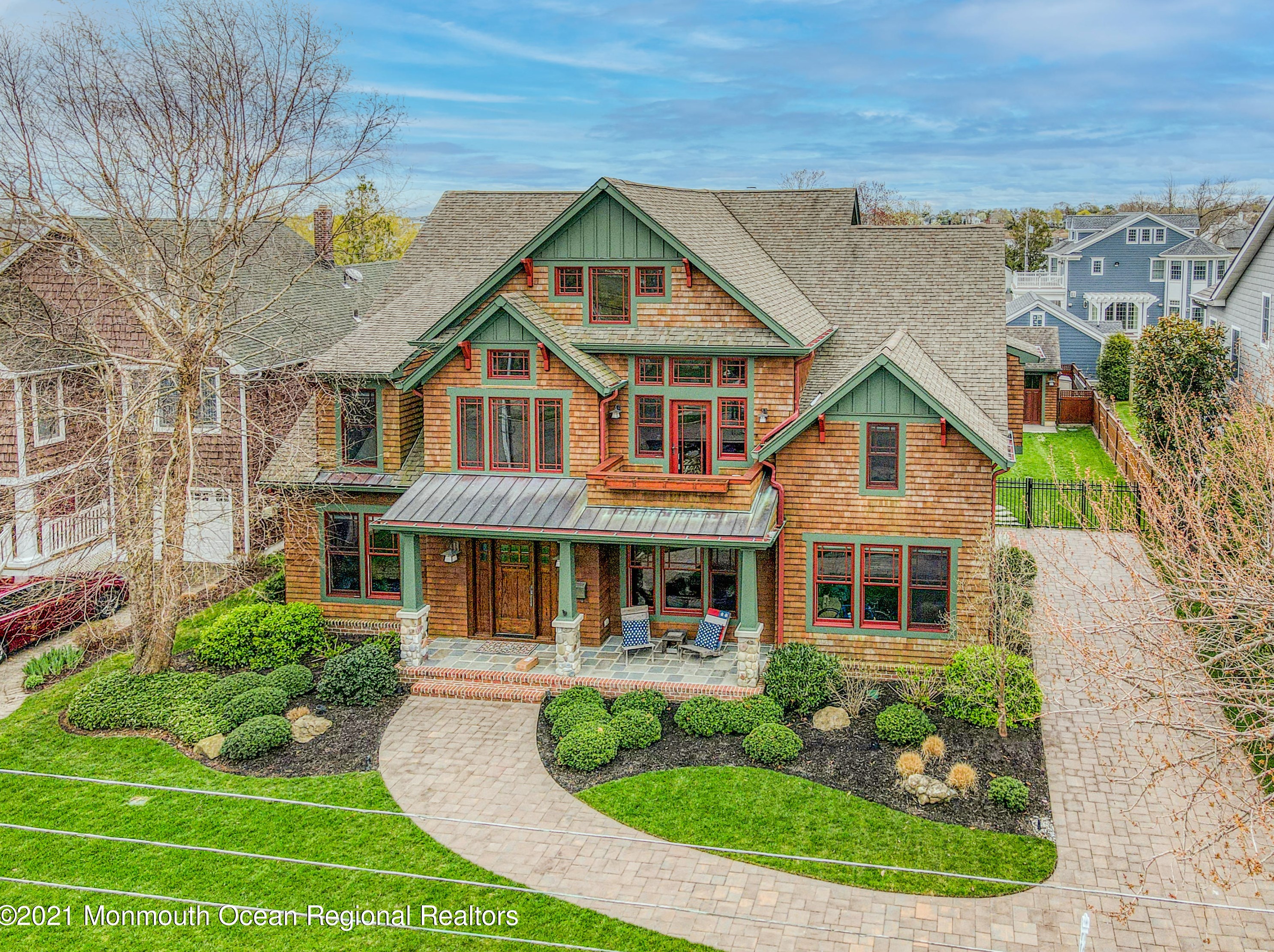 307 Salem Ave, Wall Township, NJ 07762-1042