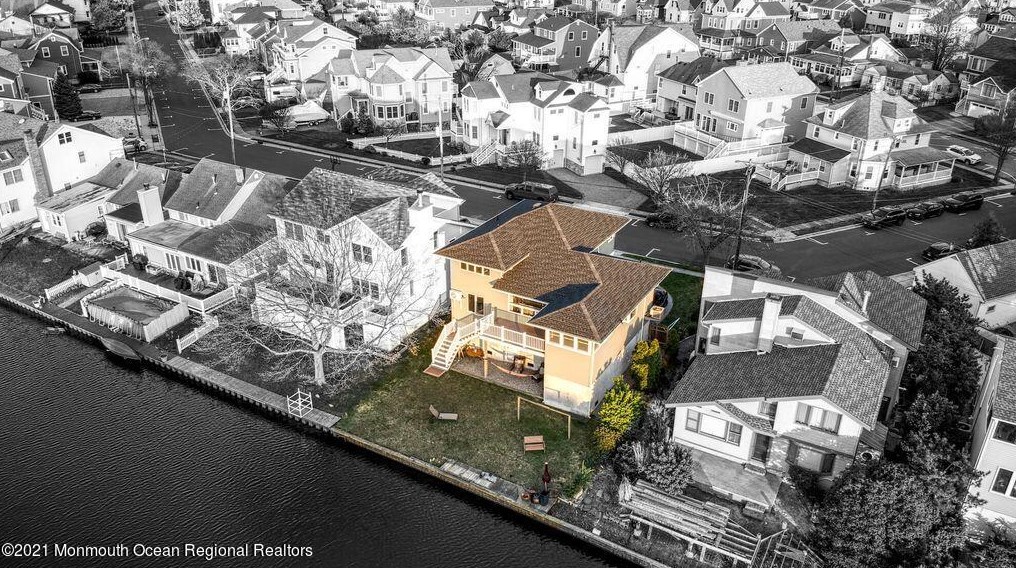 123 Trenton Ave, Point Pleasant Beach, NJ 08742