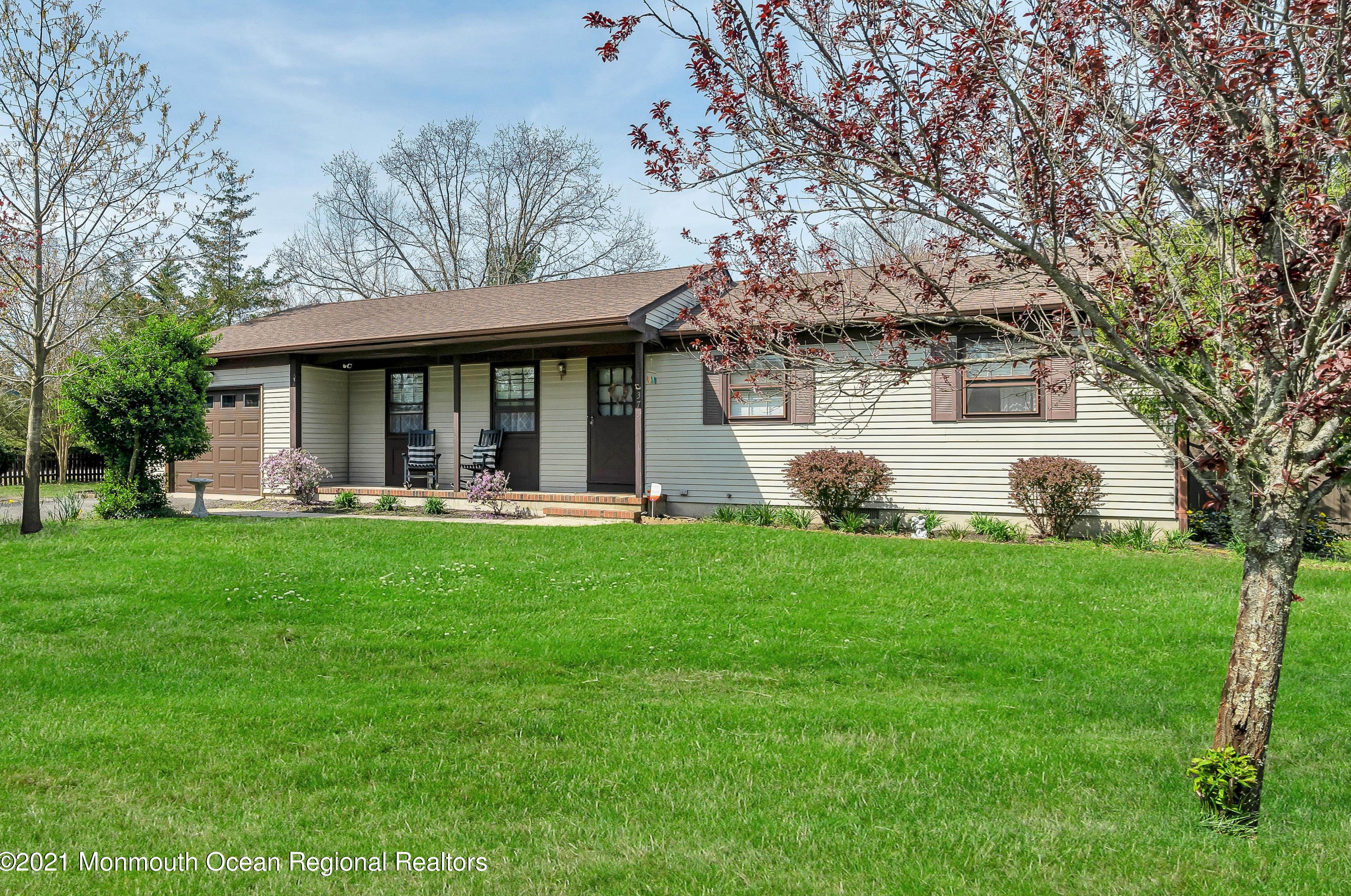 373 Savannah Rd, Toms River, NJ 08757-1752