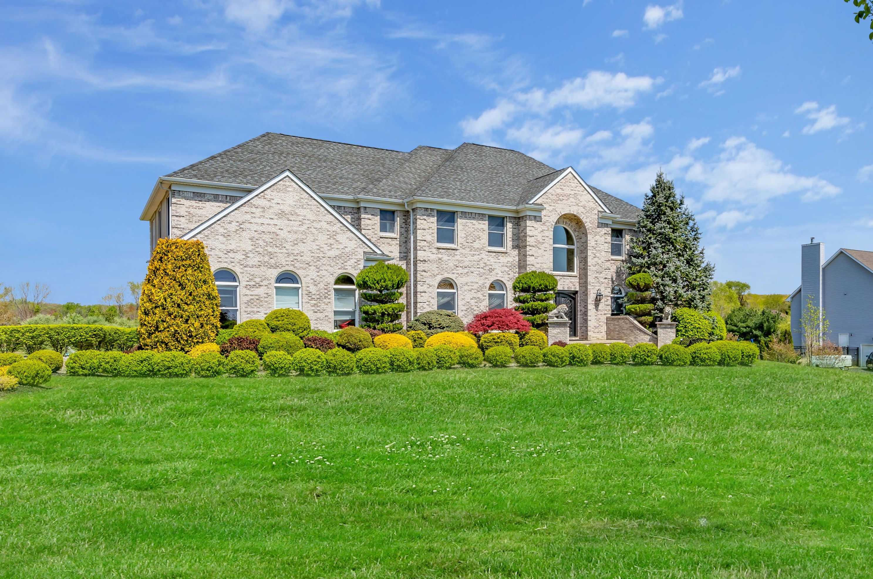 60 Yellow Meetinghouse Rd, Upper Freehold Township, NJ 08514
