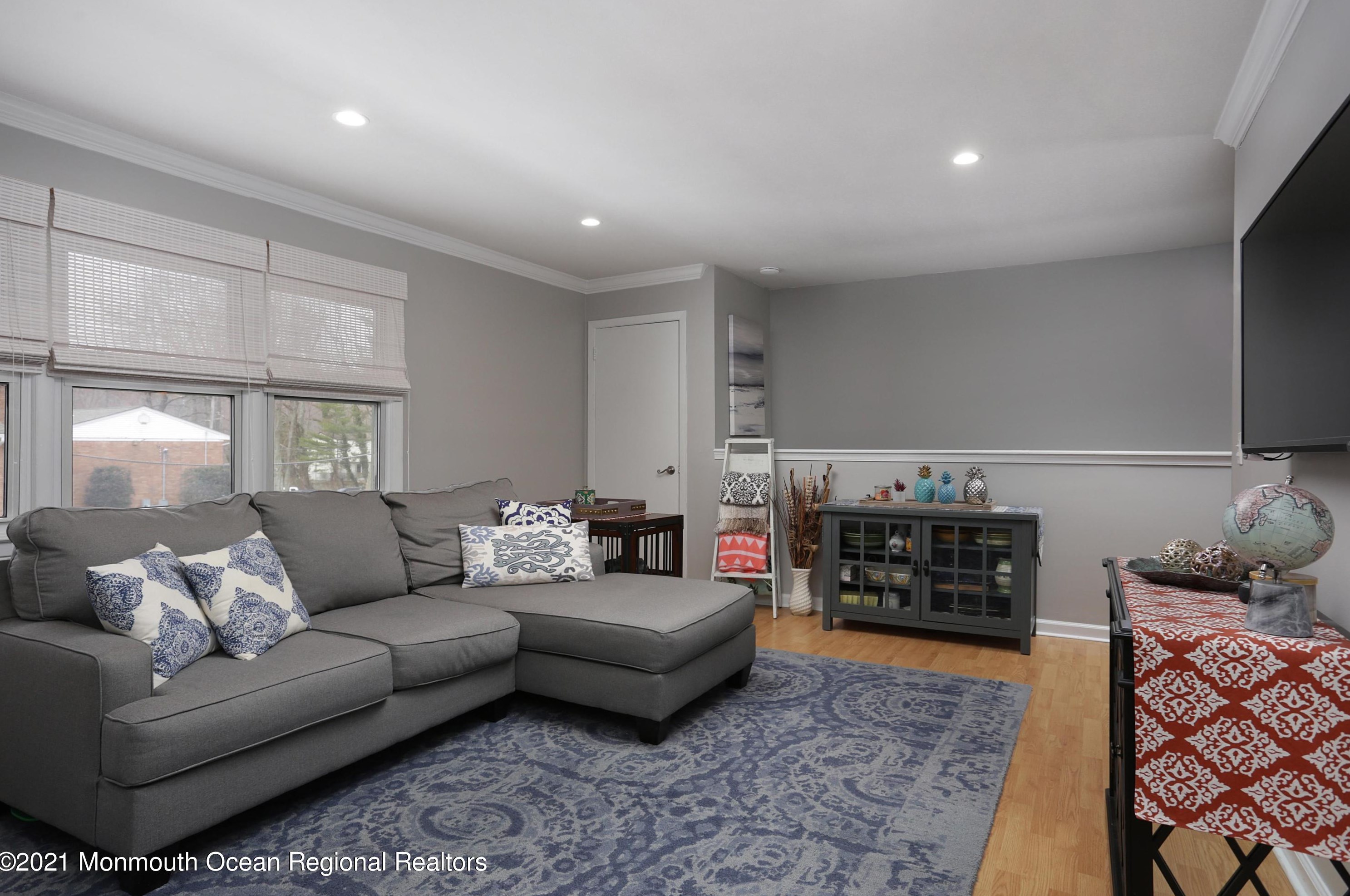 96 East Ave #3, Atlantic Highlands, NJ 07716