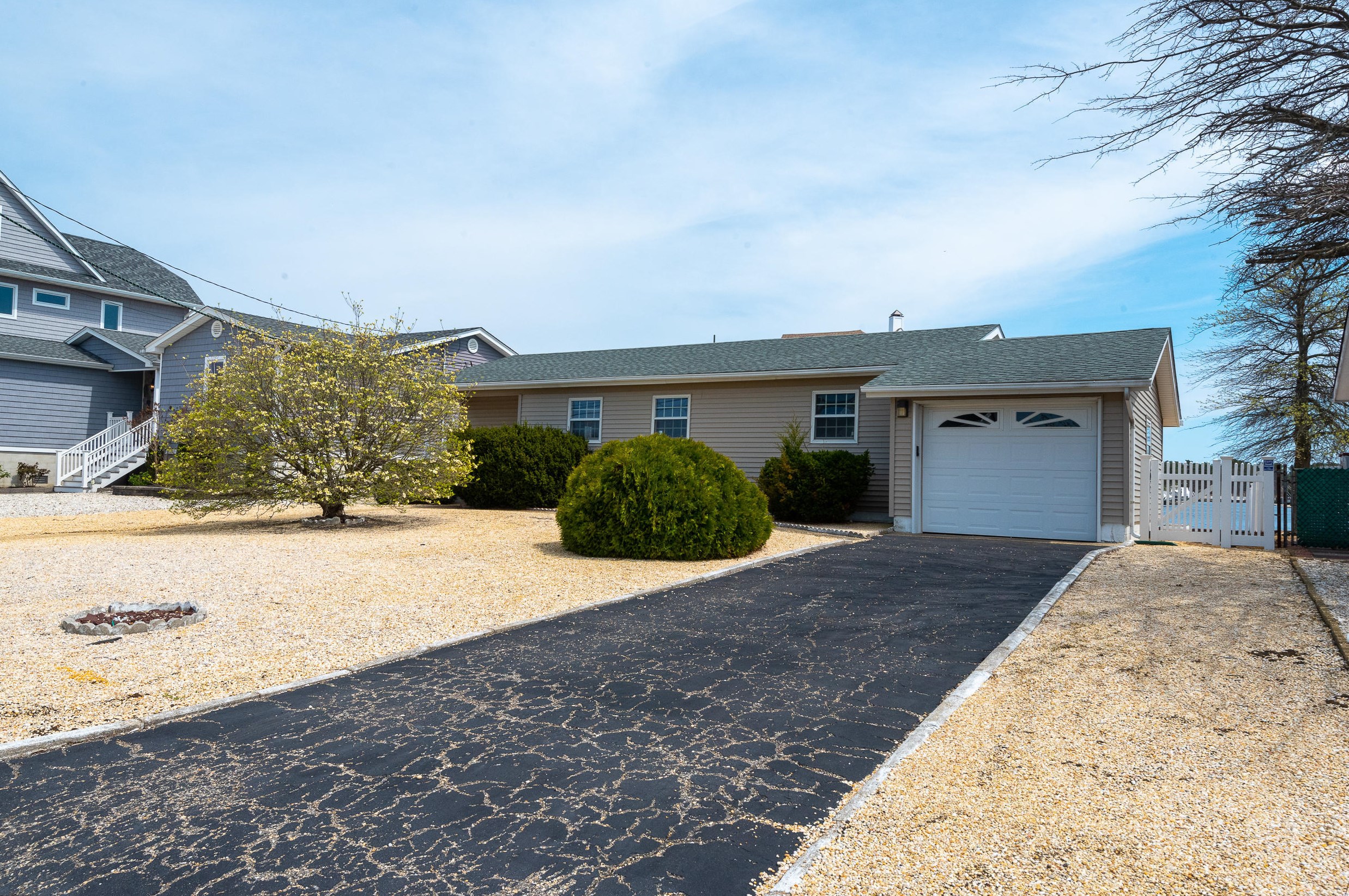 1853 Lookout Dr, Toms River, NJ 08753-3103