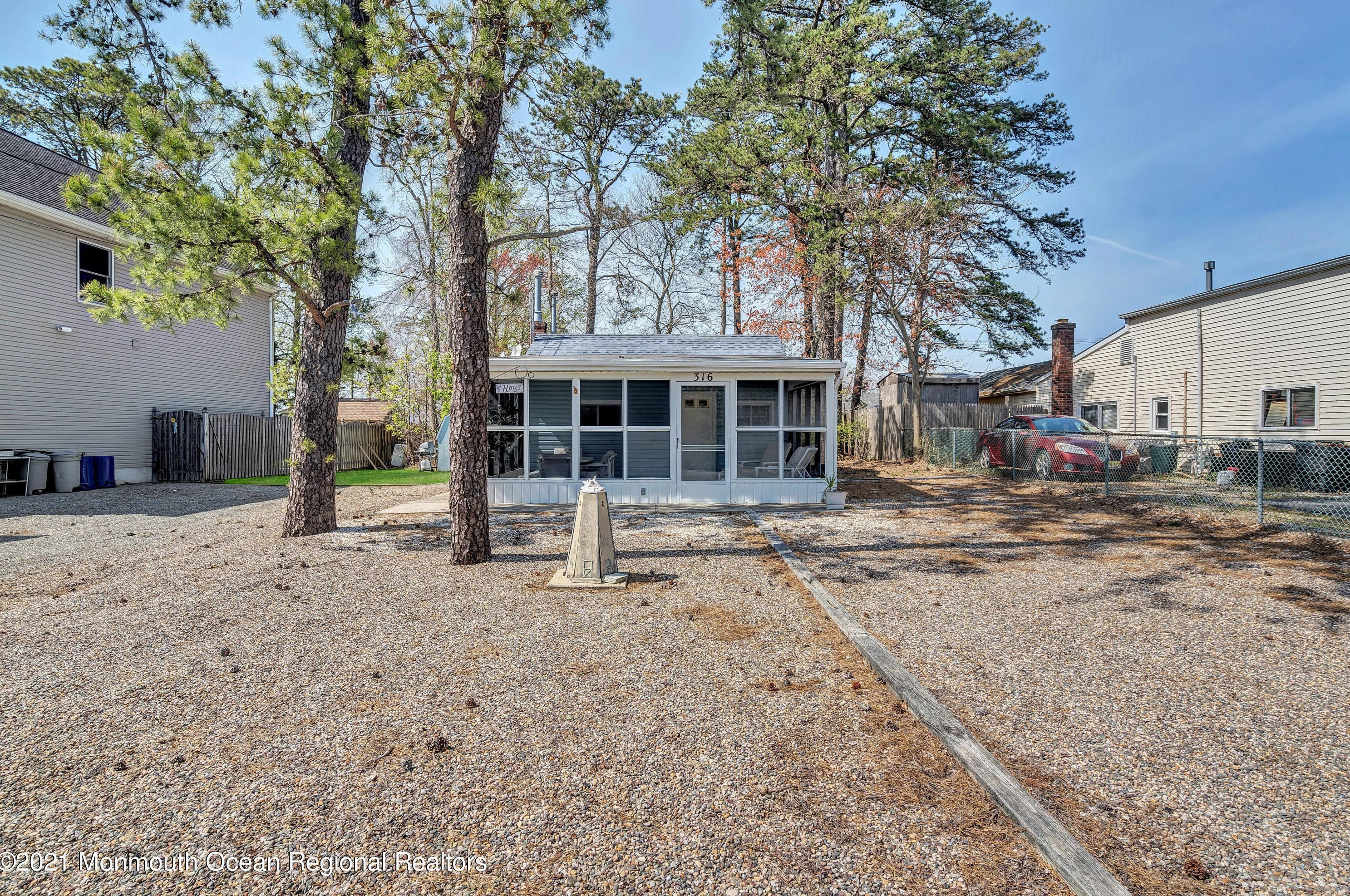 316 Nantucket Rd, Lacey, NJ 08731