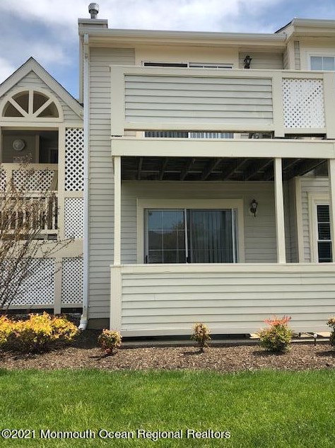 61 Briarwood Ct, Wall Township, NJ 07731-3036