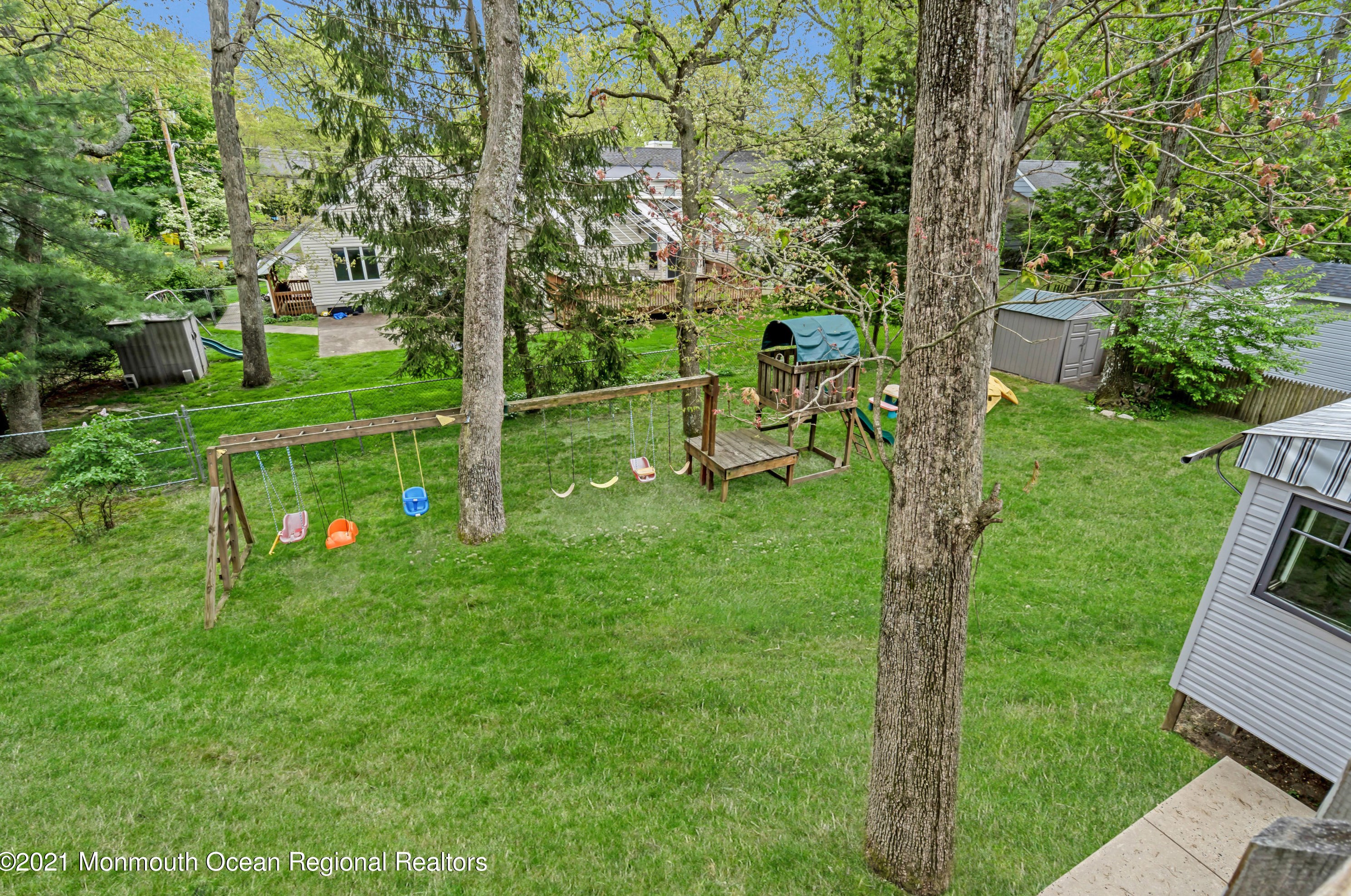 1425 Cedarview Ave, Lakewood, NJ 08701