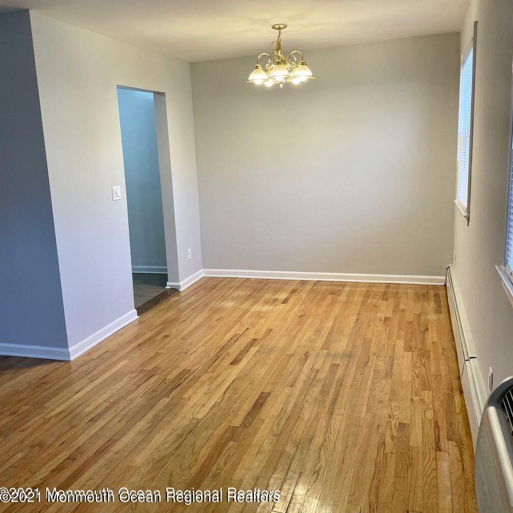 520 Cliffwood Ave Apt E11, Matawan, NJ 07747