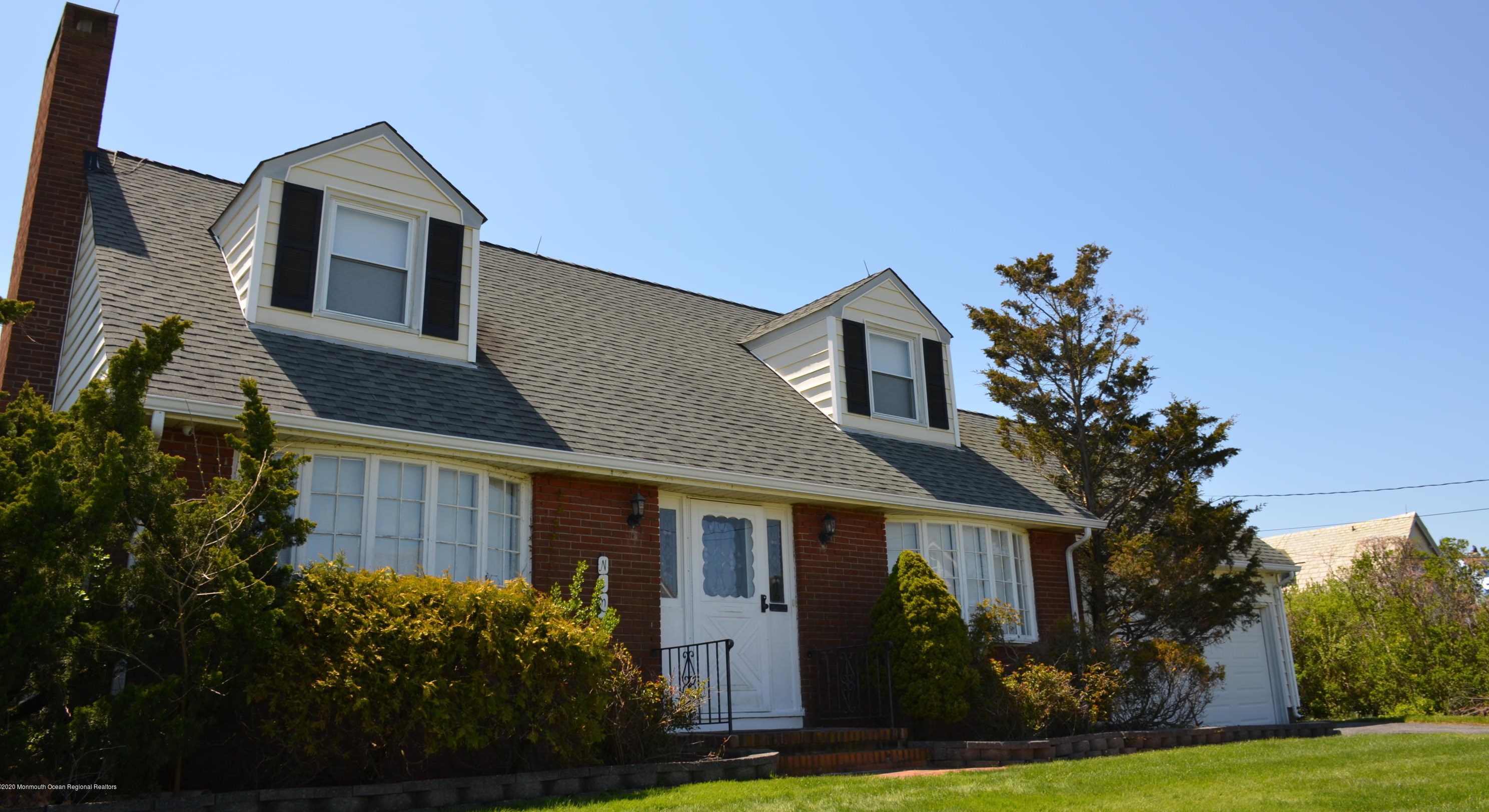 9 Lorraine Ave, Wall Township, NJ 07762