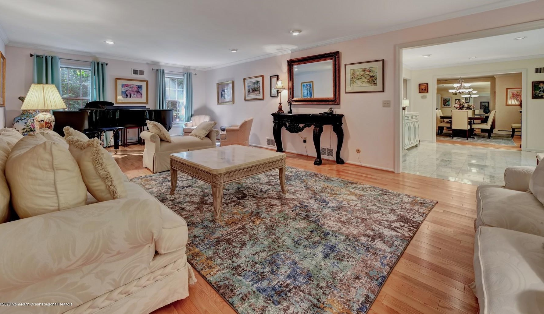 2 Twin Brooks Ct, Holmdel Village, NJ 07733