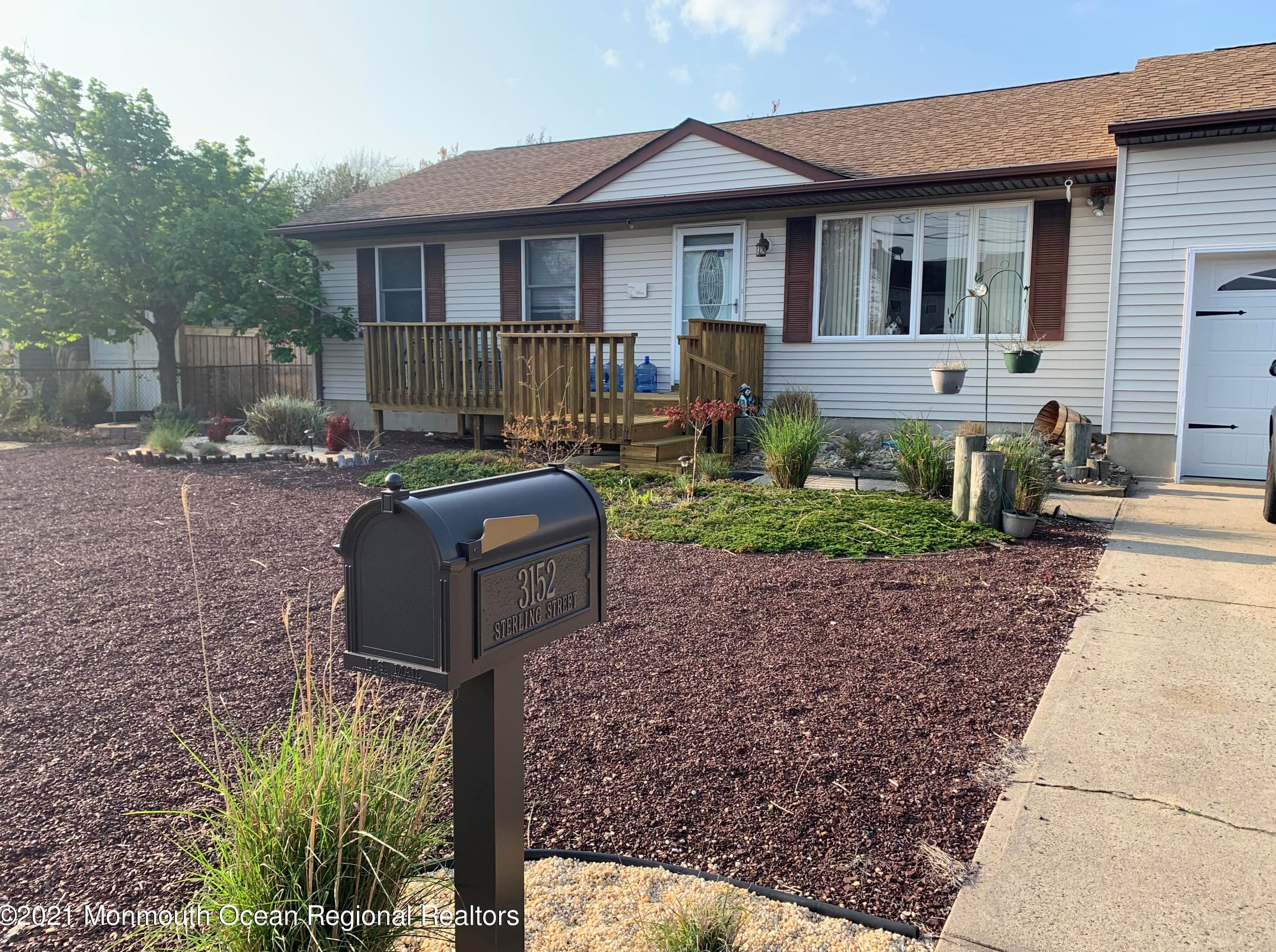 3152 Sterling St, Toms River, NJ 08753-4845