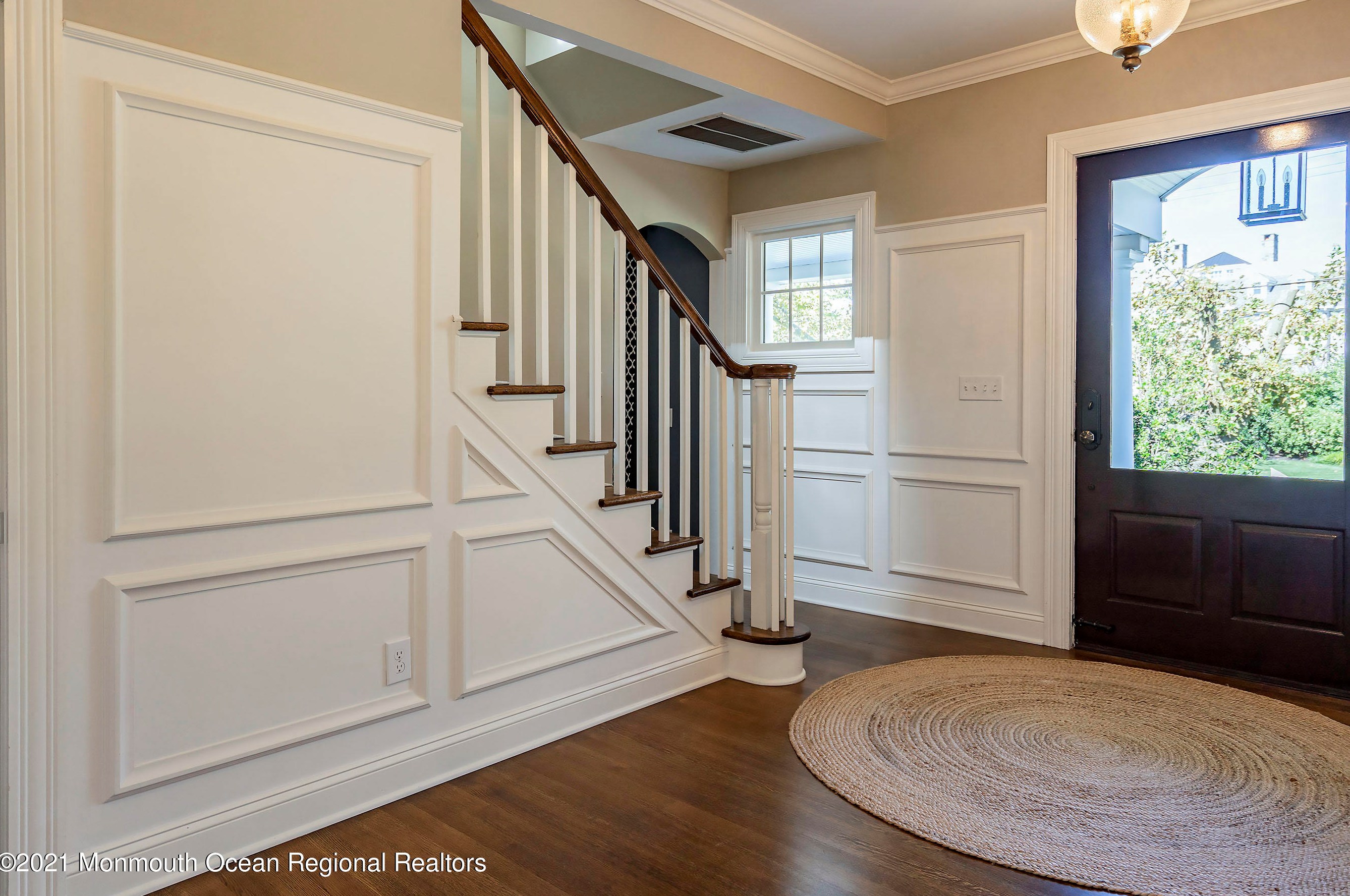 80 Gooseneck Point Rd, Oceanport NJ  07757-1404 exterior