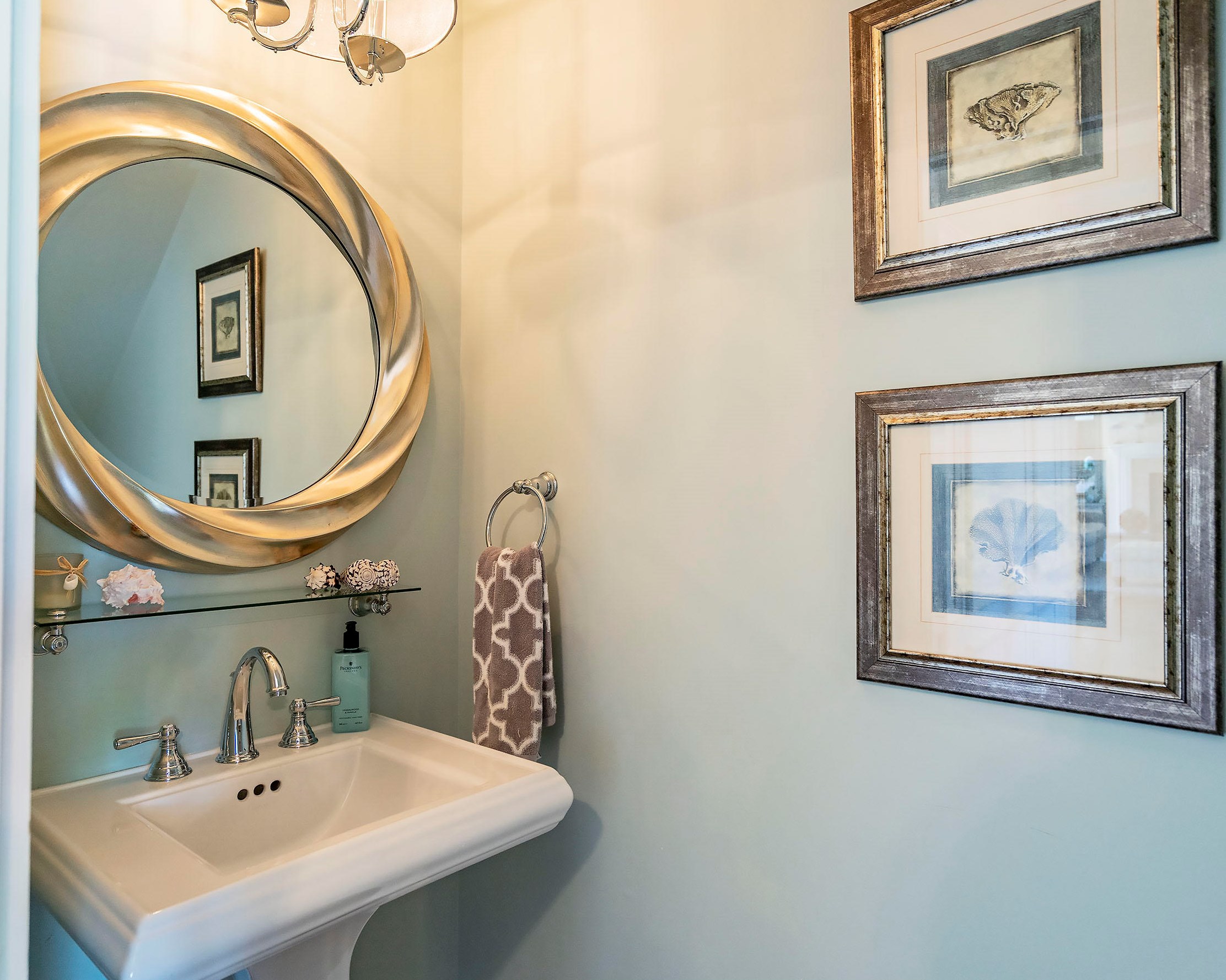 80 Gooseneck Point Rd, Oceanport NJ  07757-1404 exterior