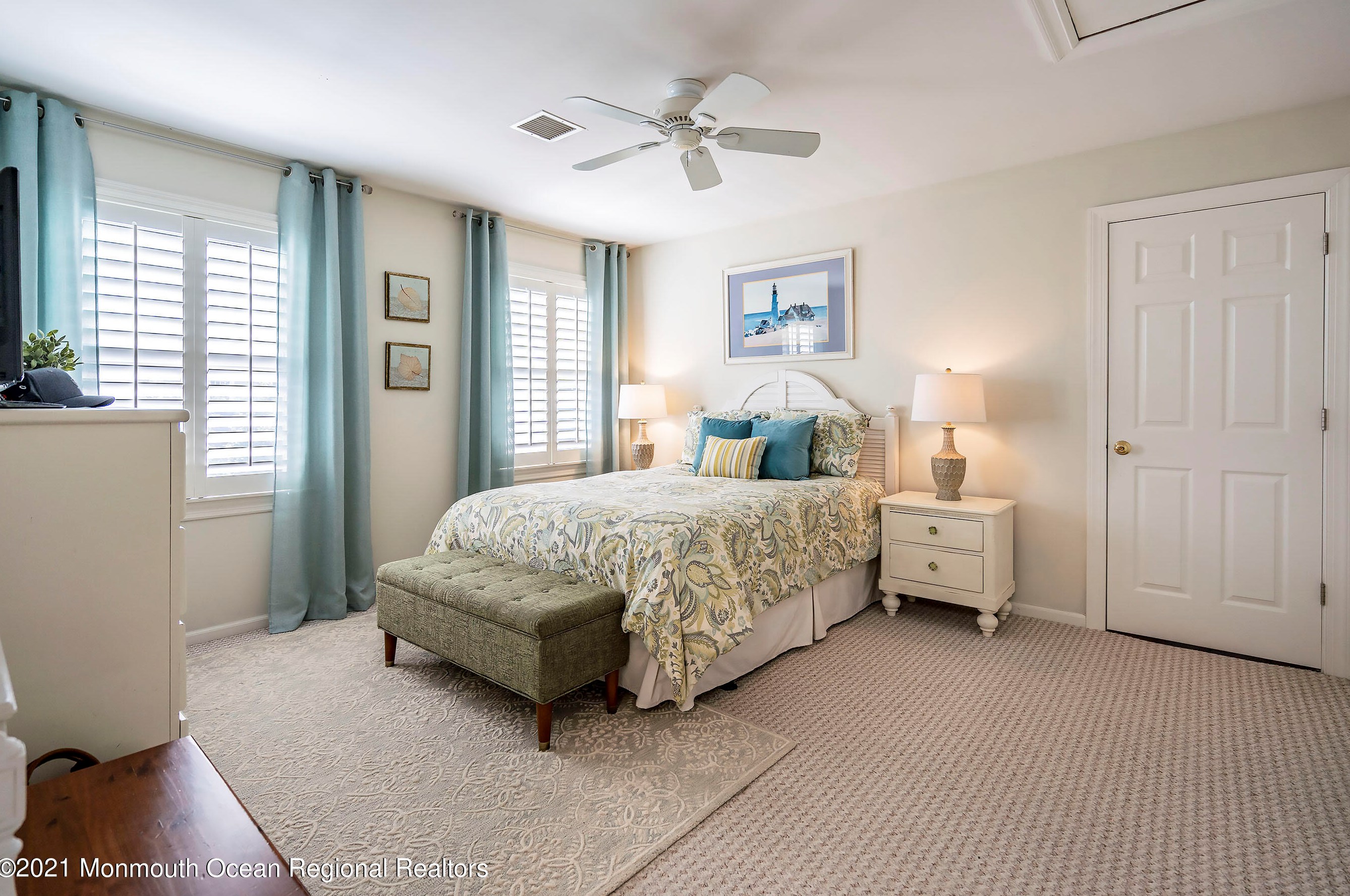 80 Gooseneck Point Rd, Oceanport NJ  07757-1404 exterior