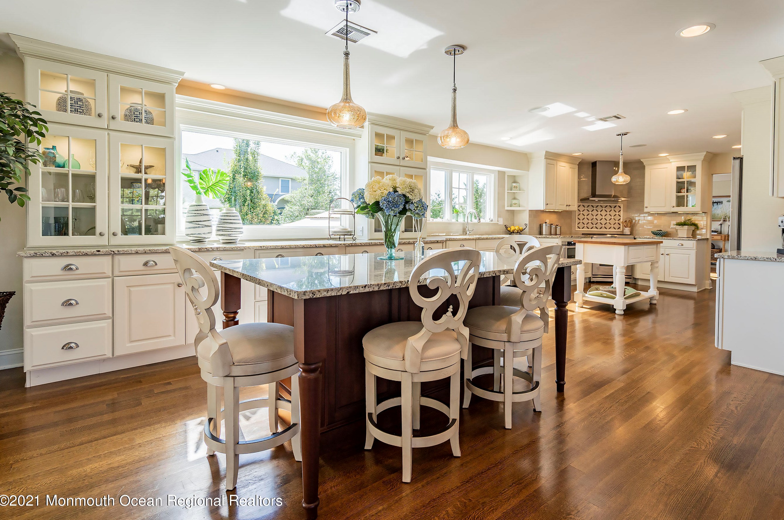 80 Gooseneck Point Rd, Oceanport NJ  07757-1404 exterior