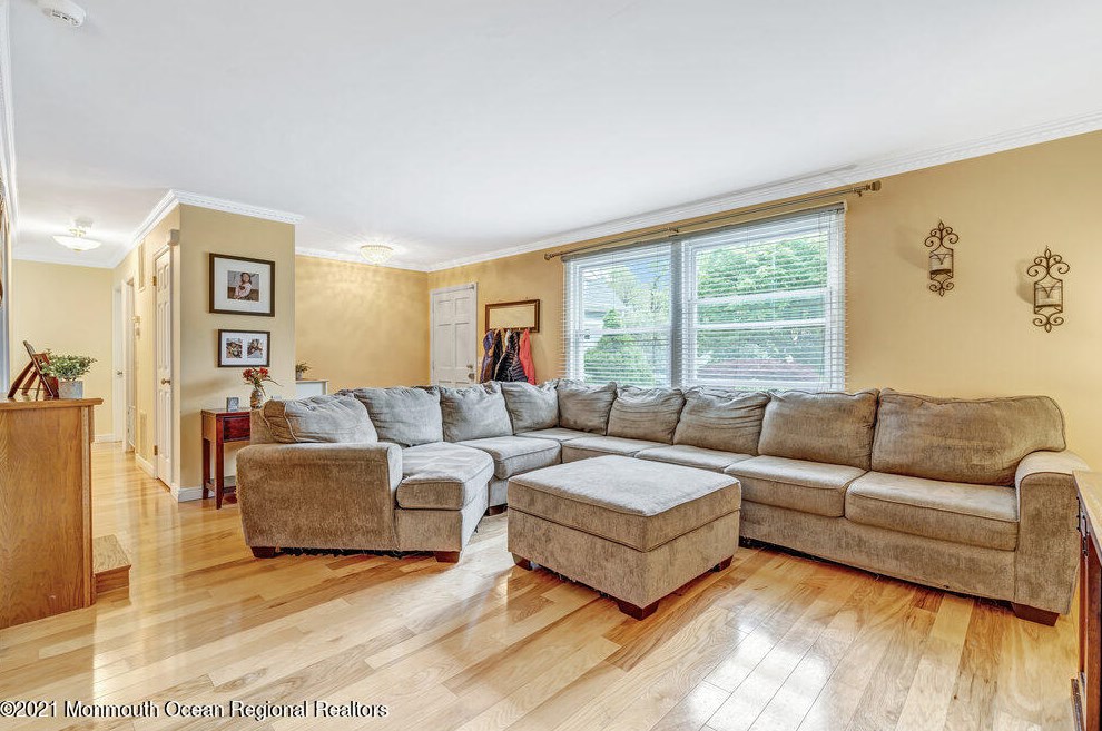 341 Ashford Rd, Toms River NJ  08755-3238 exterior