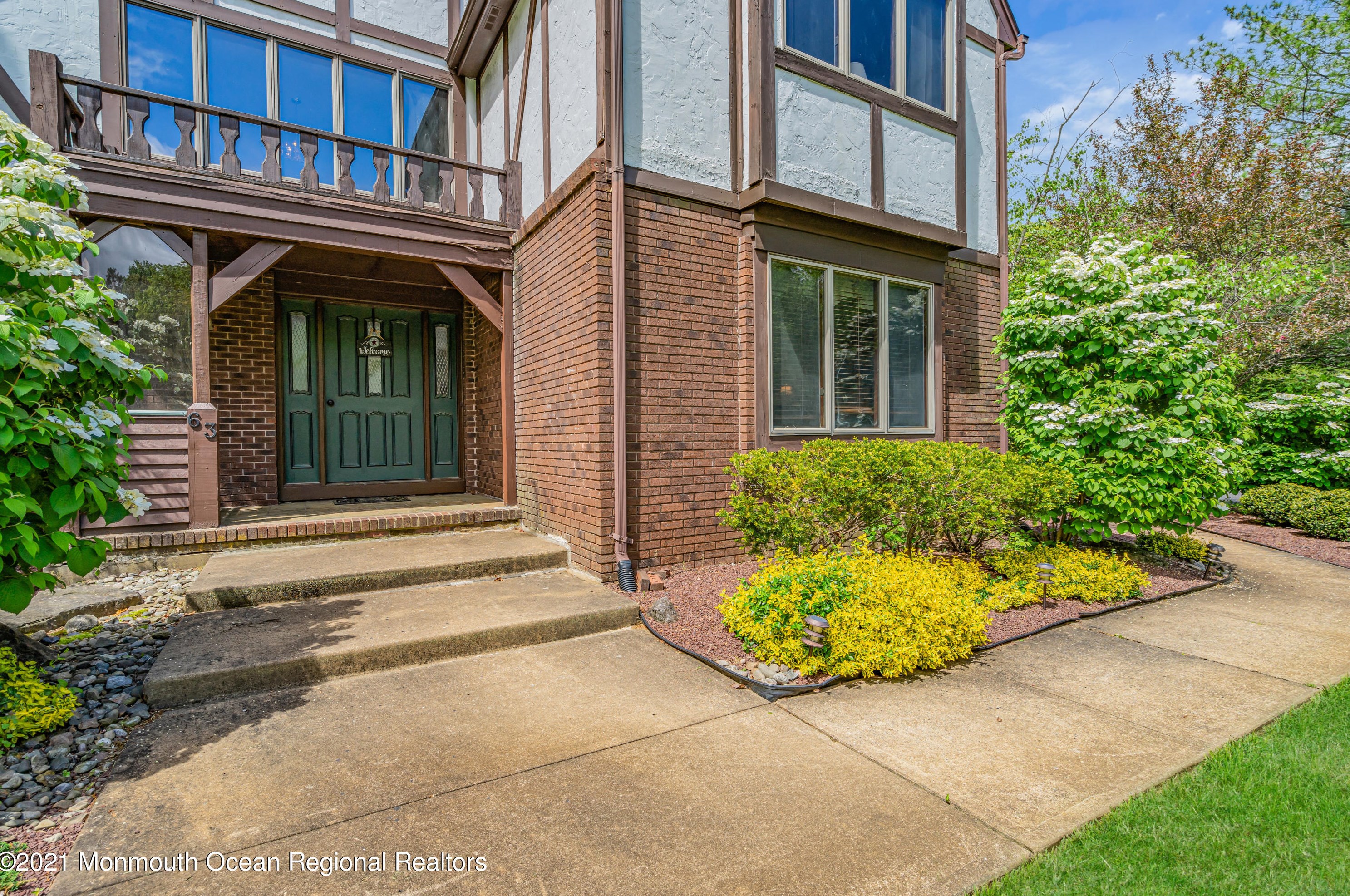 63 Olde Noah Hunt Rd, Millstone Township, NJ 08510-2203