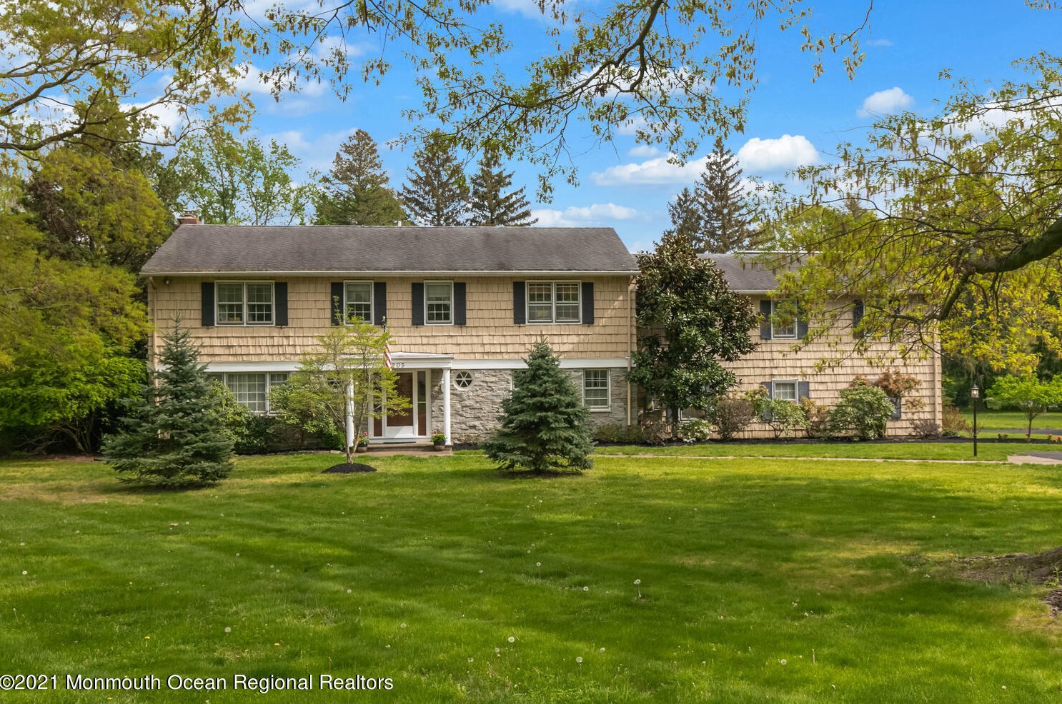 205 Rumson Rd, Locust, NJ 07760