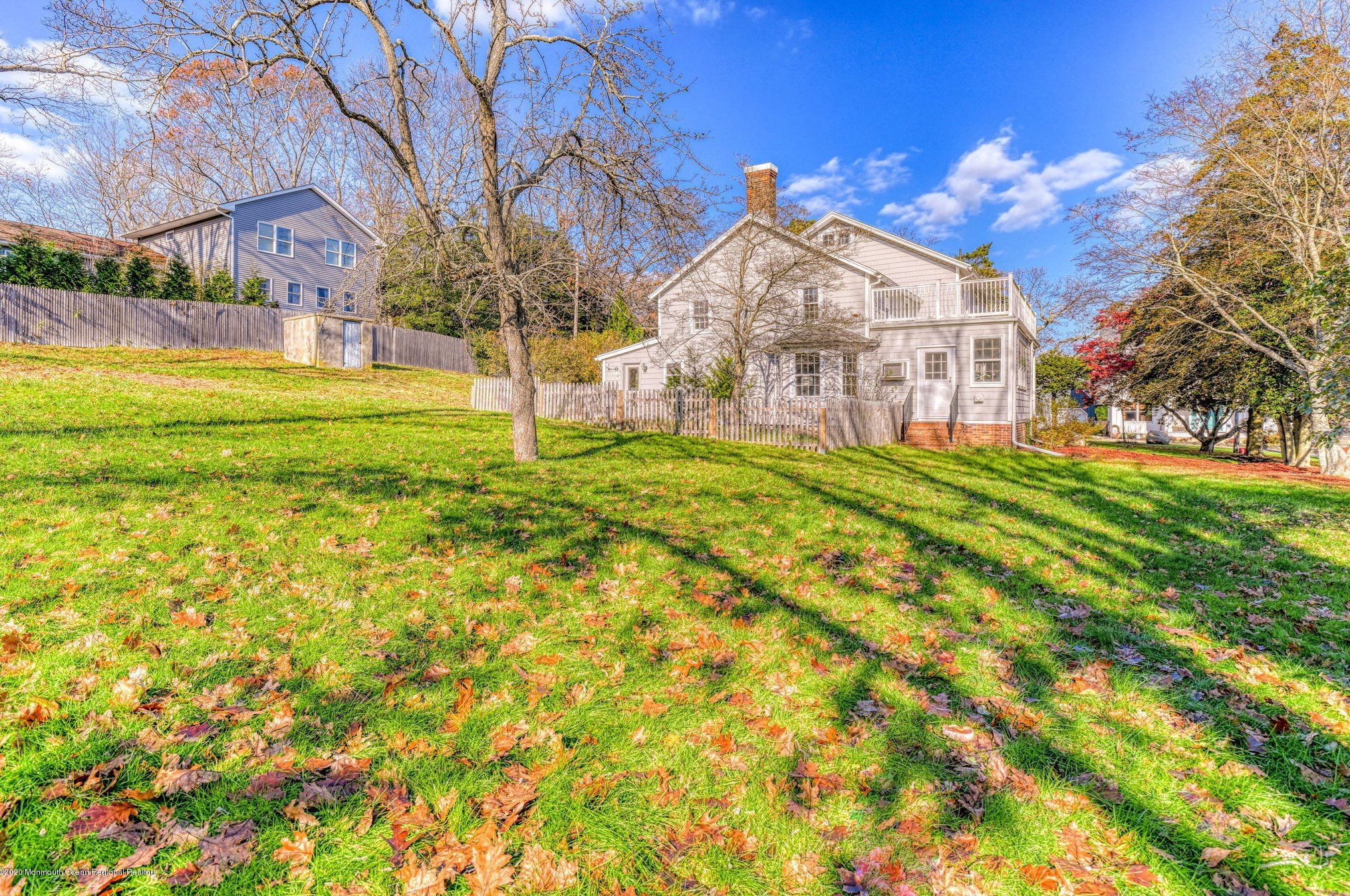 714 Schoolhouse Rd, Brielle, NJ 08730