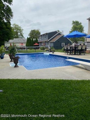 2182 Dogwood Ln, Wall Township, NJ 08750