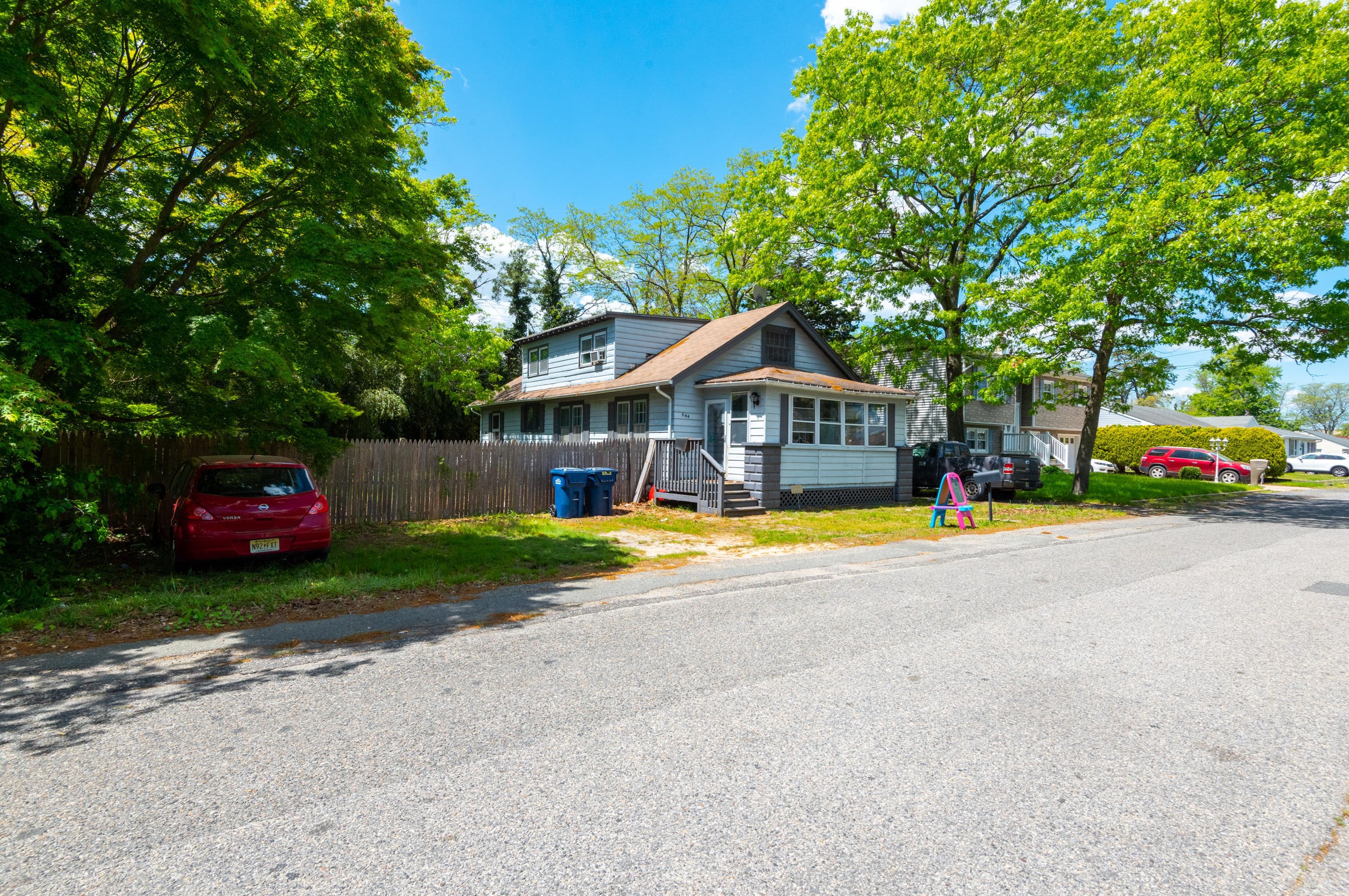 644 Capstan Ave, Beachwood, NJ 08722