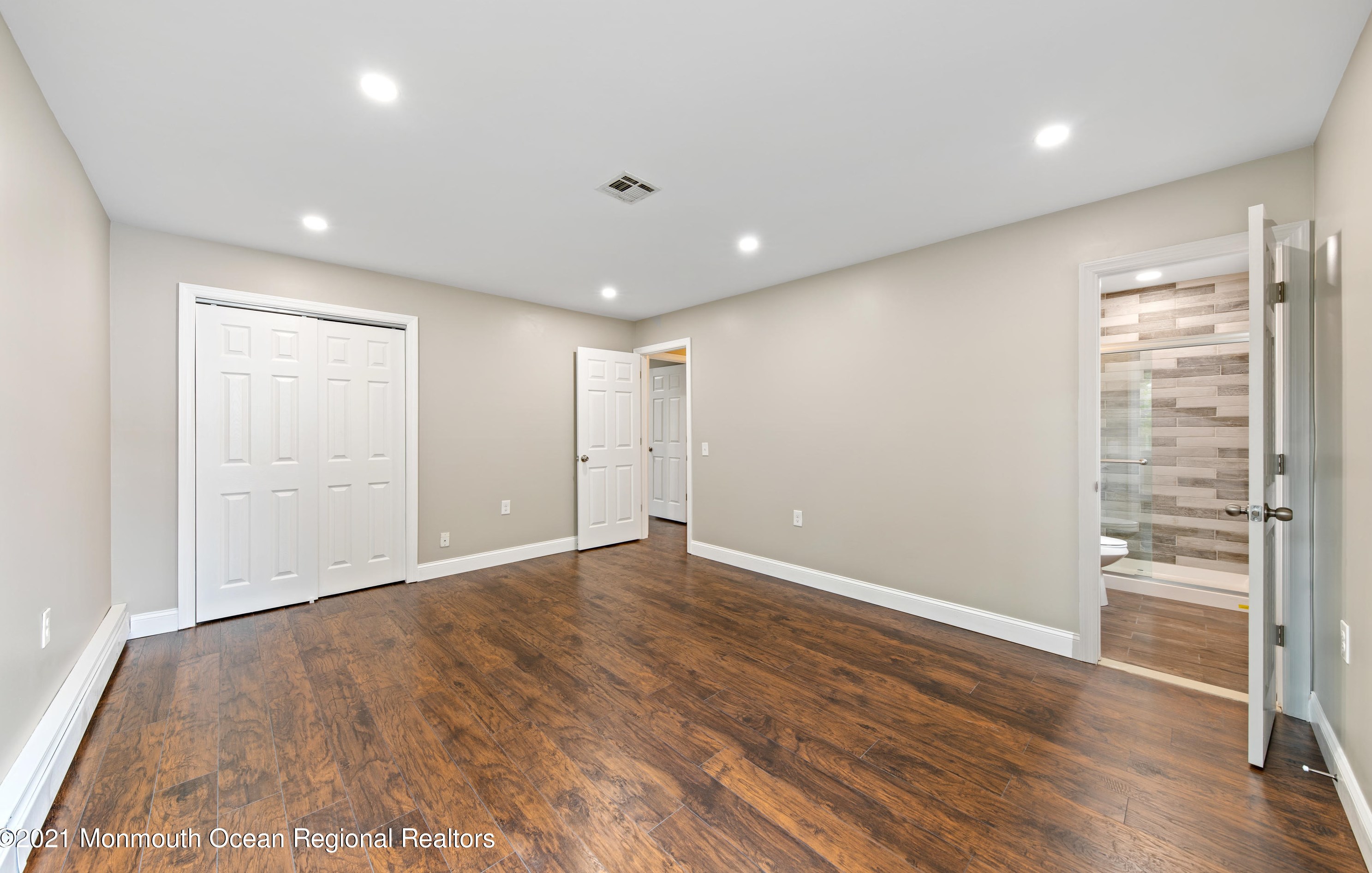 88 Virgin Islands Dr, Toms River NJ  08757-6173 exterior