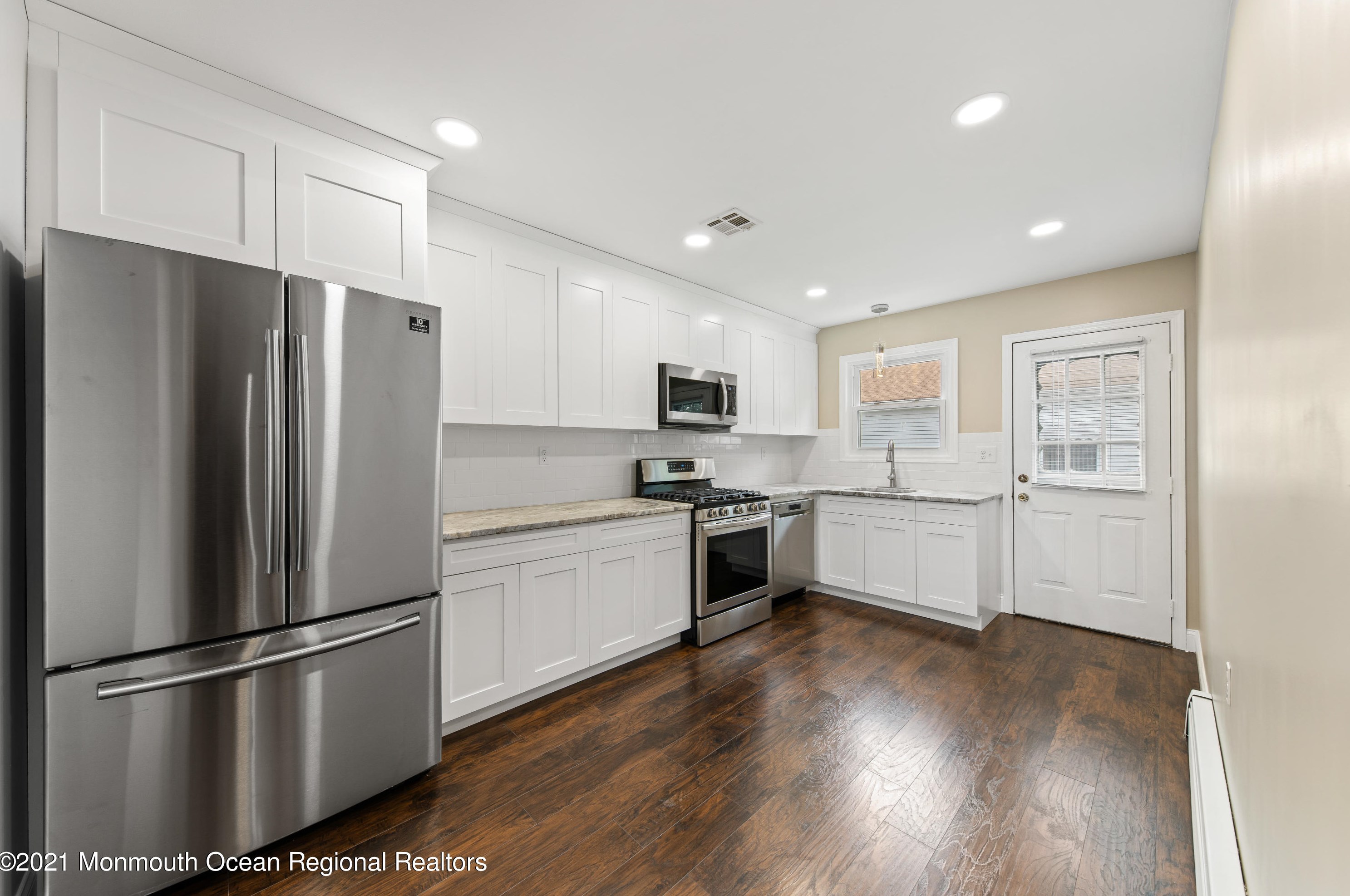 88 Virgin Islands Dr, Toms River NJ  08757-6173 exterior