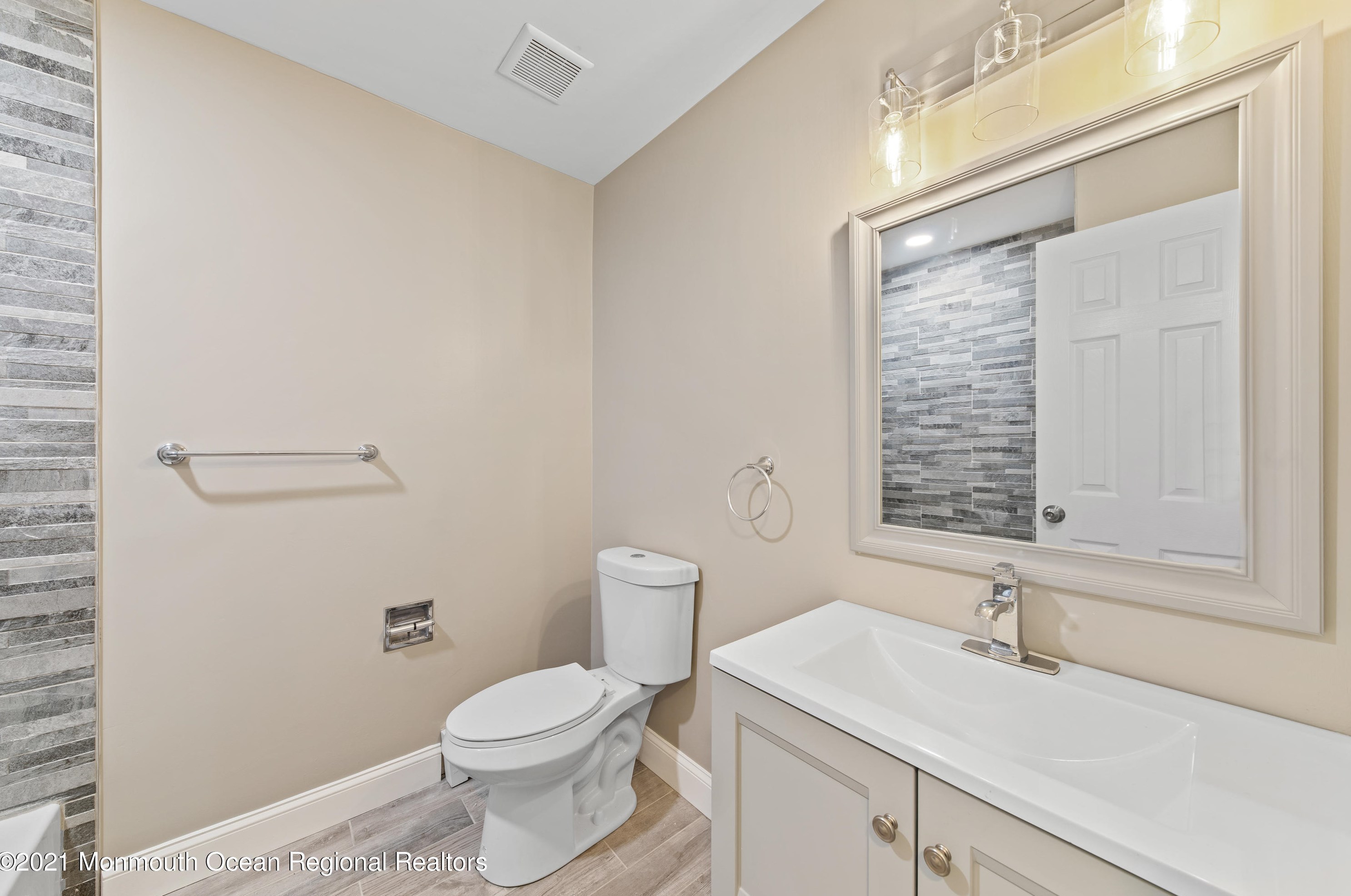 88 Virgin Islands Dr, Toms River NJ  08757-6173 exterior