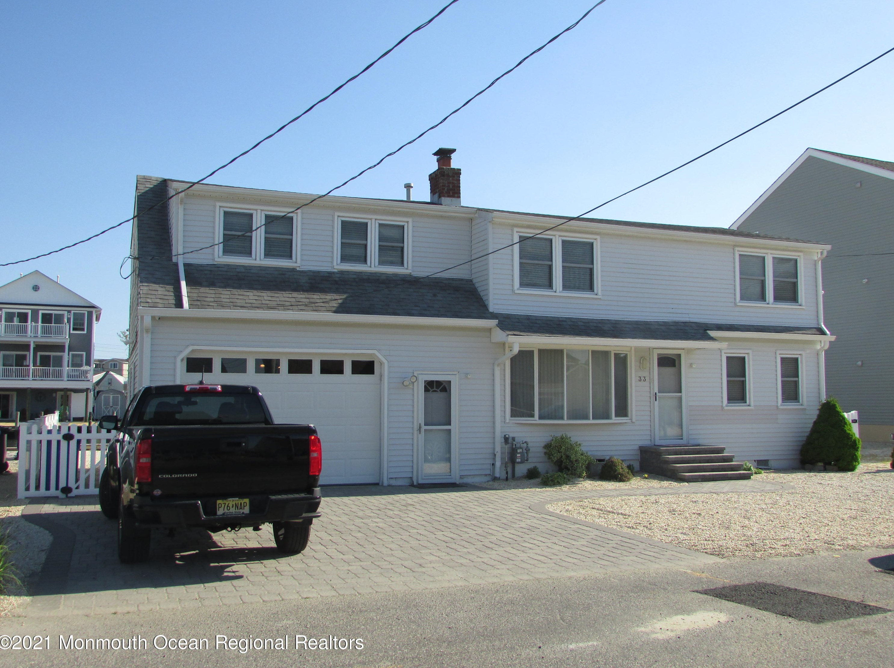 33 Myrtle Dr, Cedar Bonnet Island, NJ 08050