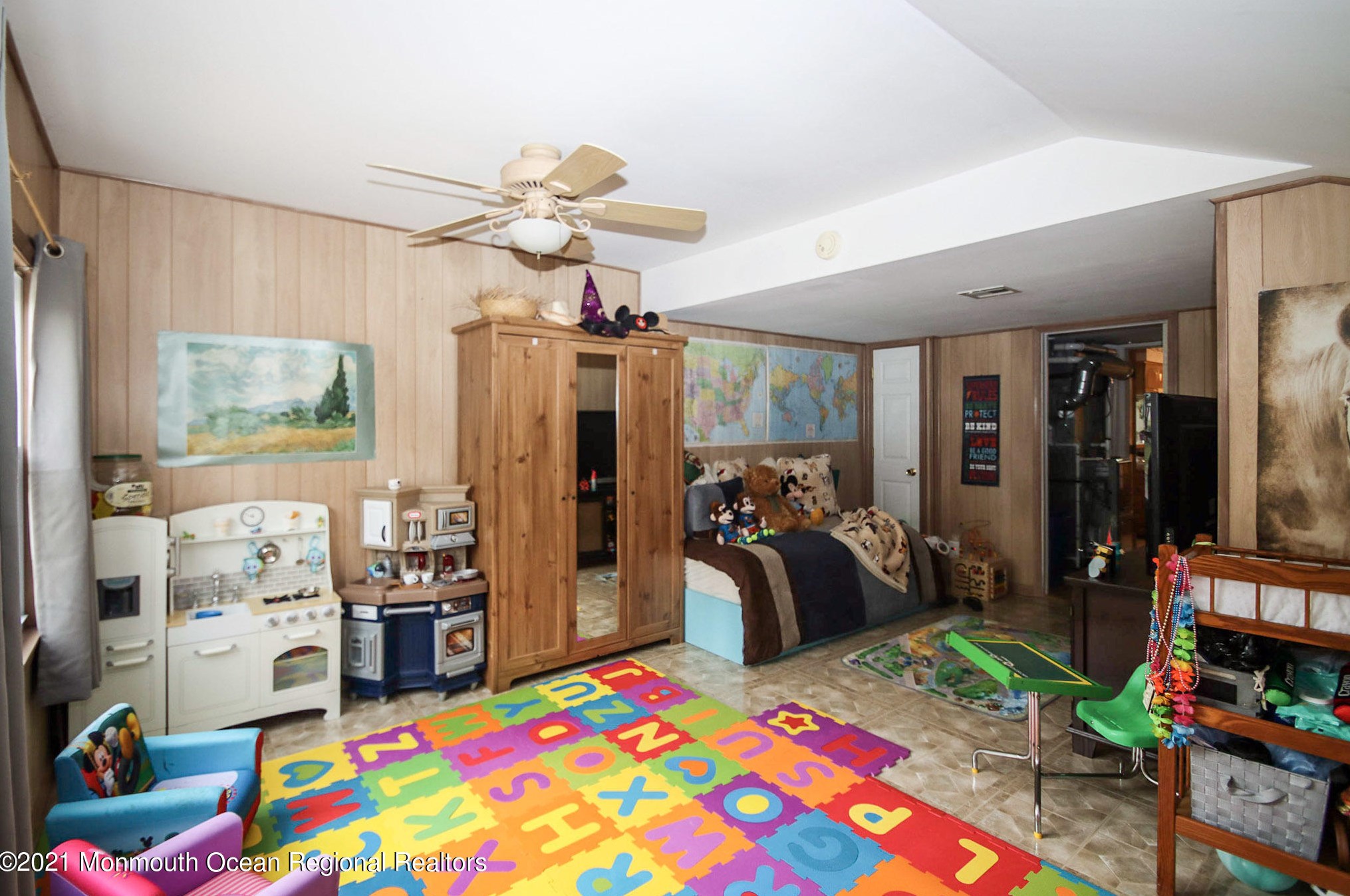 51 Concord Cir, Wall Township NJ  07731-1556 exterior