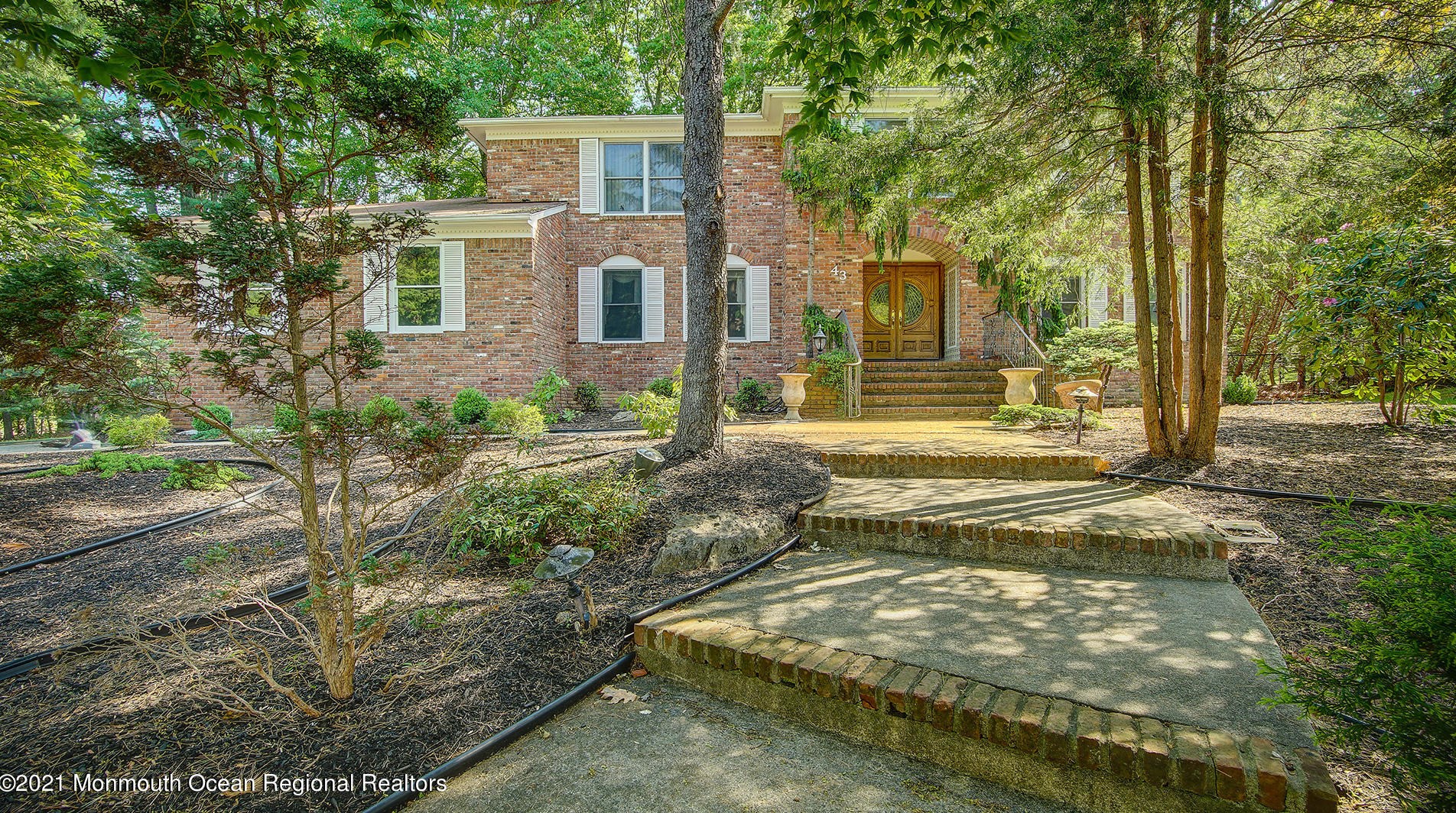 43 Ruby Dr, Morganville, NJ 07751