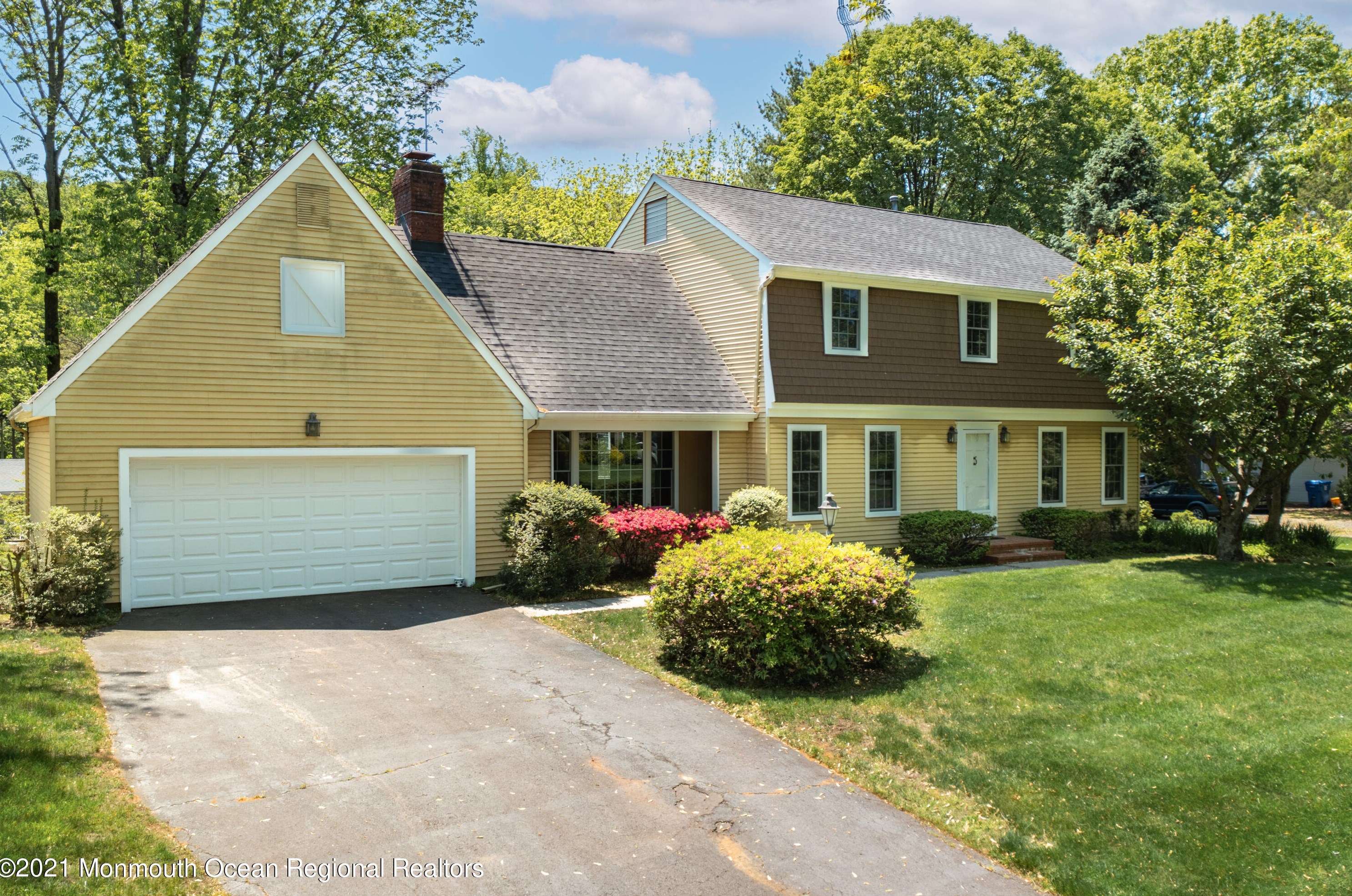 17 Crawford Rd, Middletown, NJ 07748