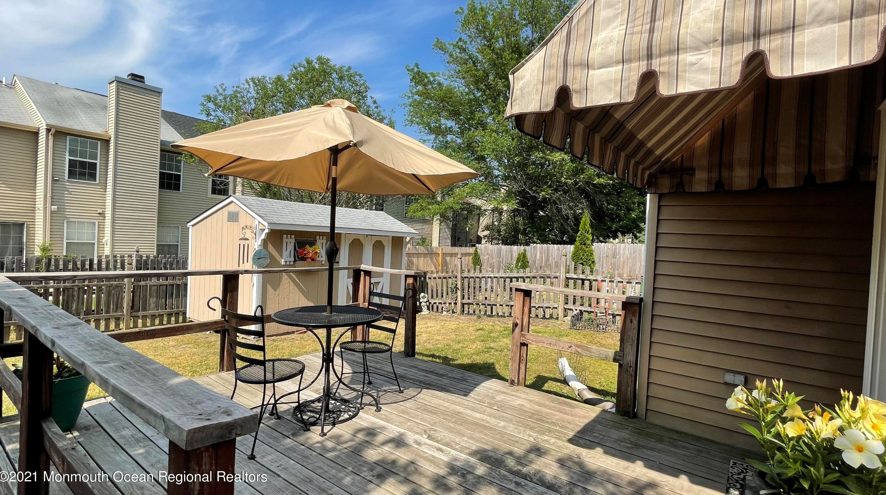 64 River Bank Dr, Roebling, NJ 08554