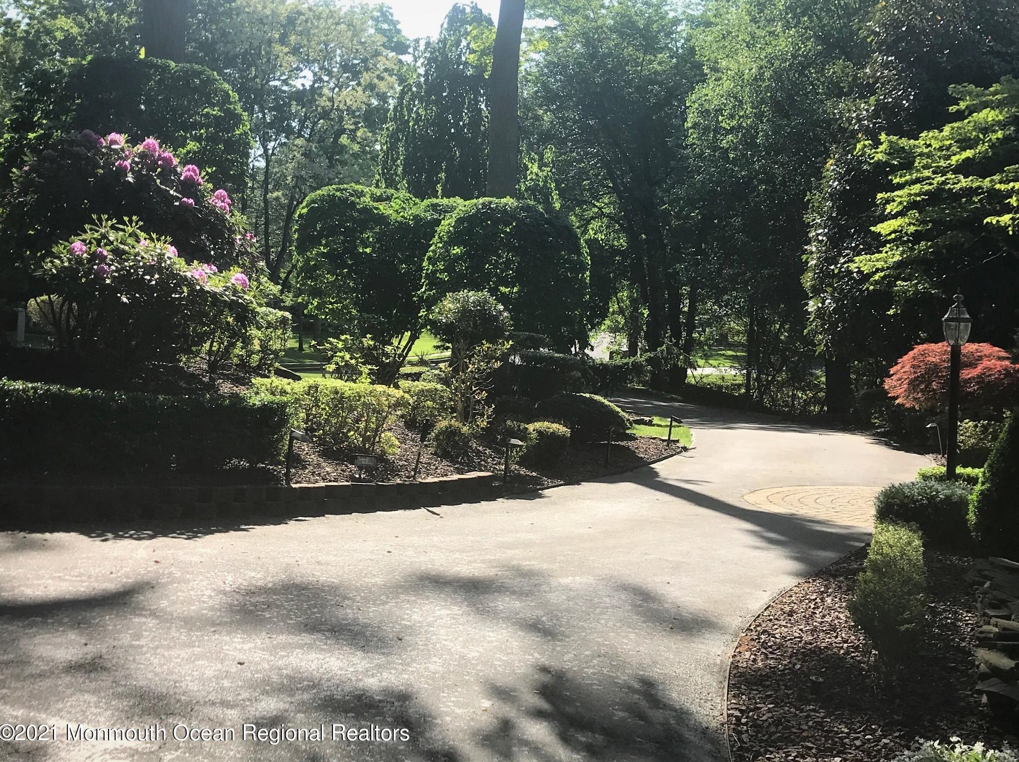 78 Cypress Neck Rd, Lincroft, NJ 07738
