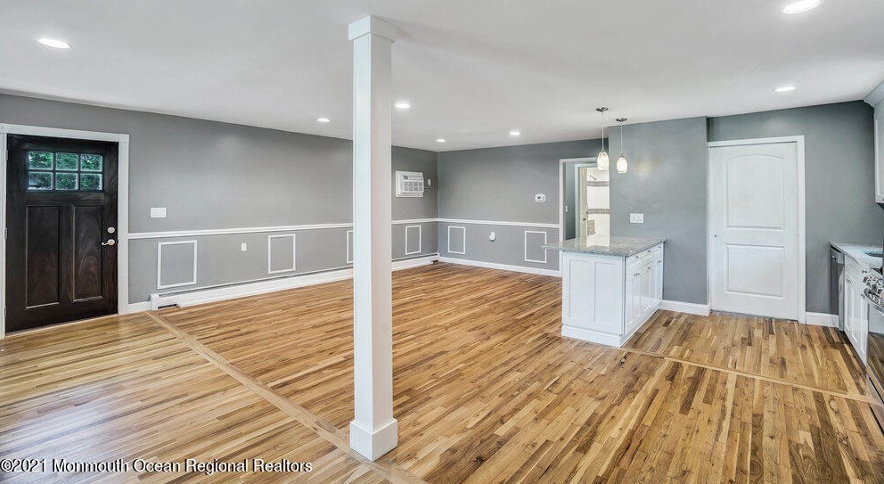 2129 Yorktowne Blvd, Toms River NJ  08753-1629 exterior