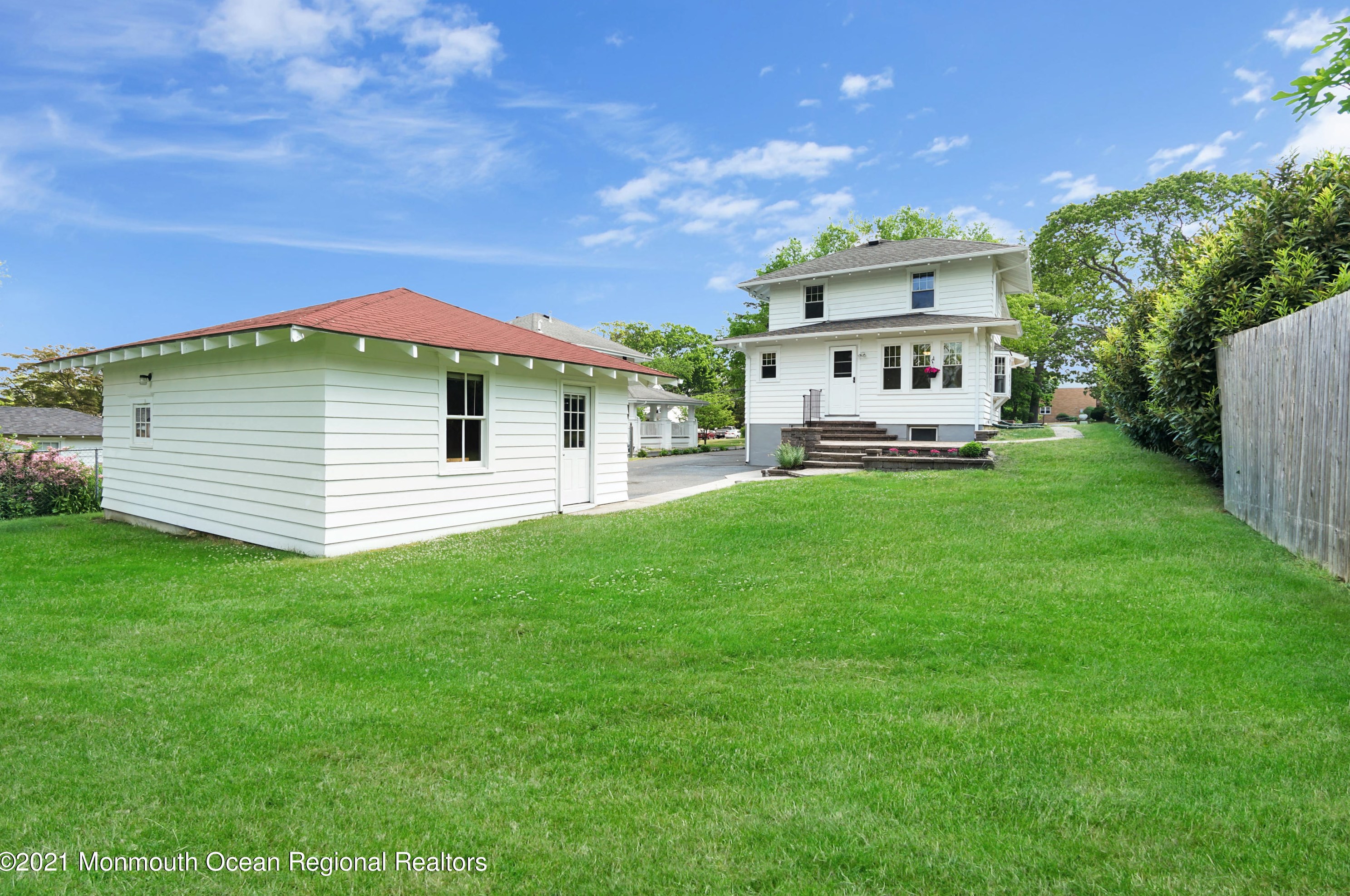 80 Oakwood Ave, West Long Branch, NJ 07764