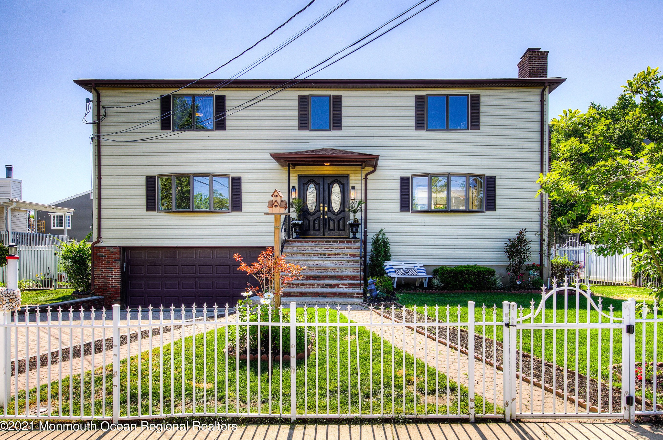 621 Monmouth Ave, Middletown, NJ 07748