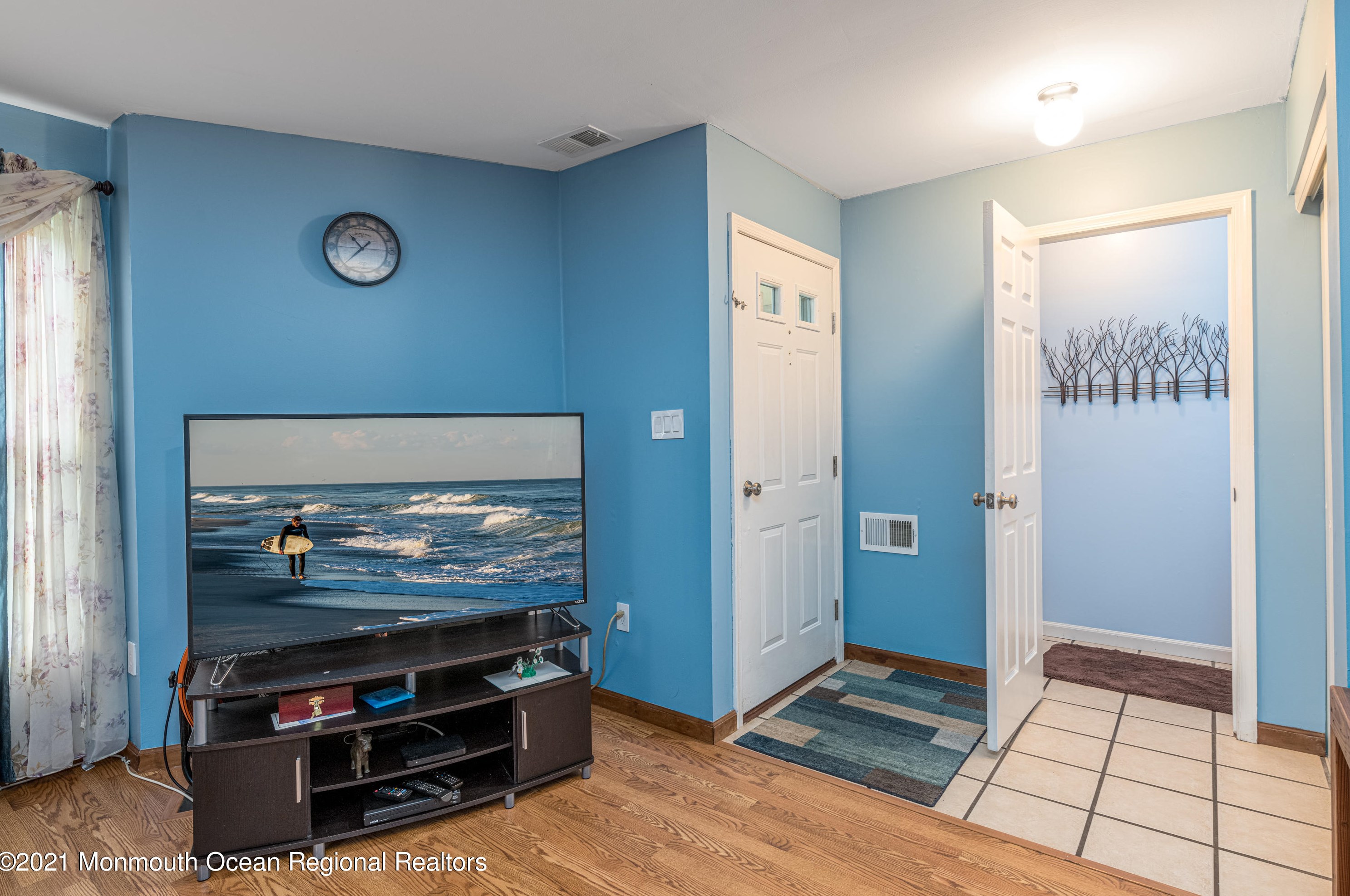 32 Turner Rd #2, East Freehold, NJ 07728