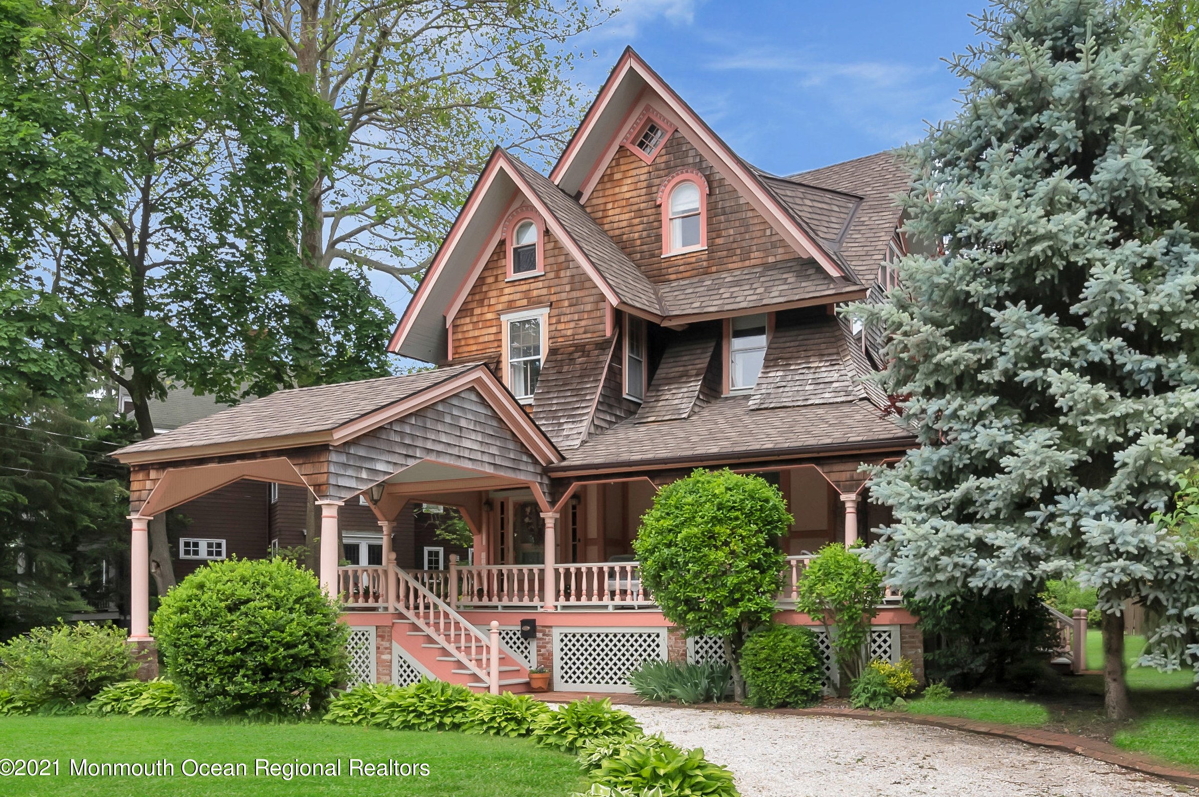 46 Prospect Cir, Atlantic Highlands, NJ 07716