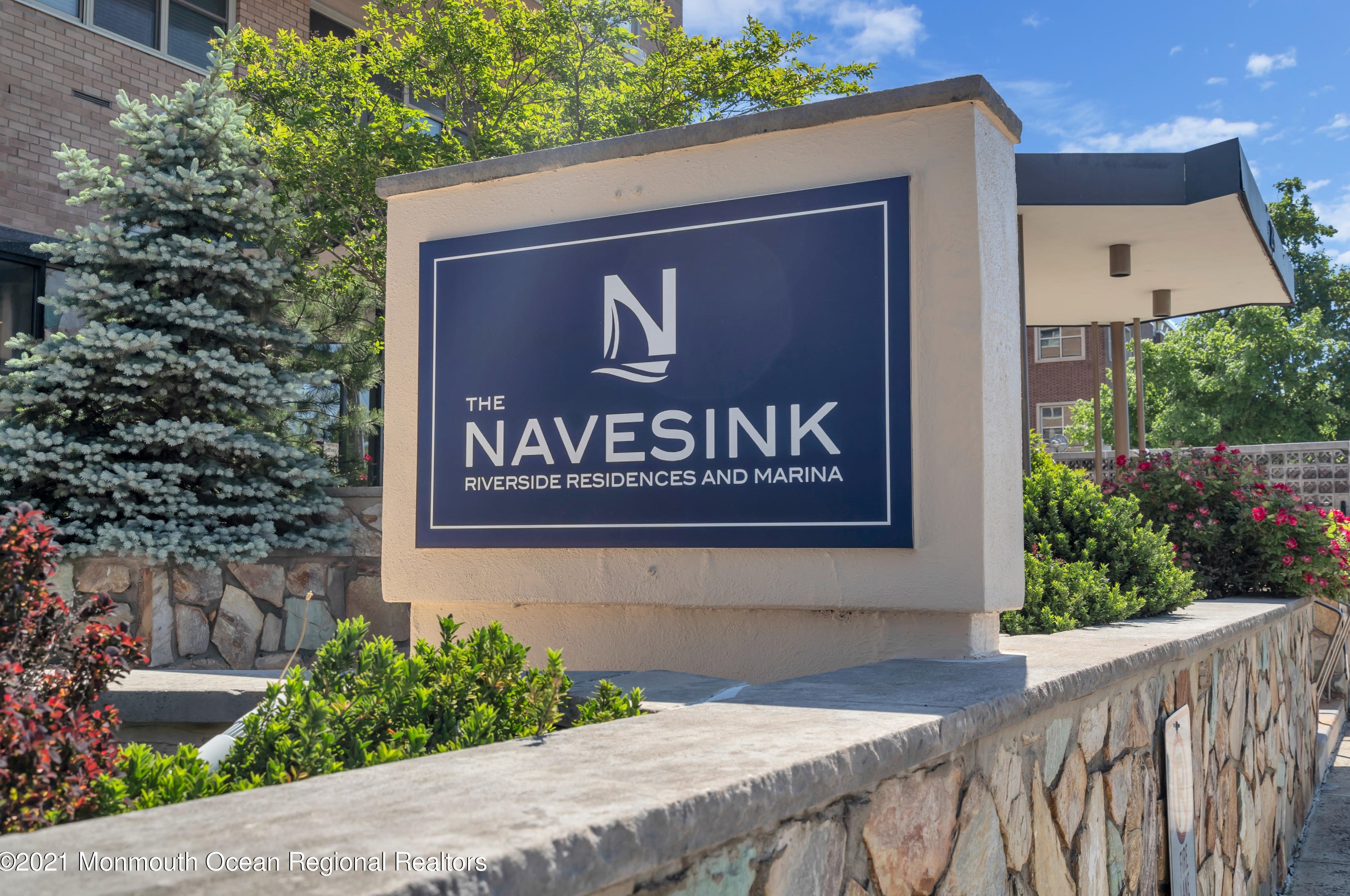 28 Riverside Ave #2-j, Tinton Falls, NJ 07701