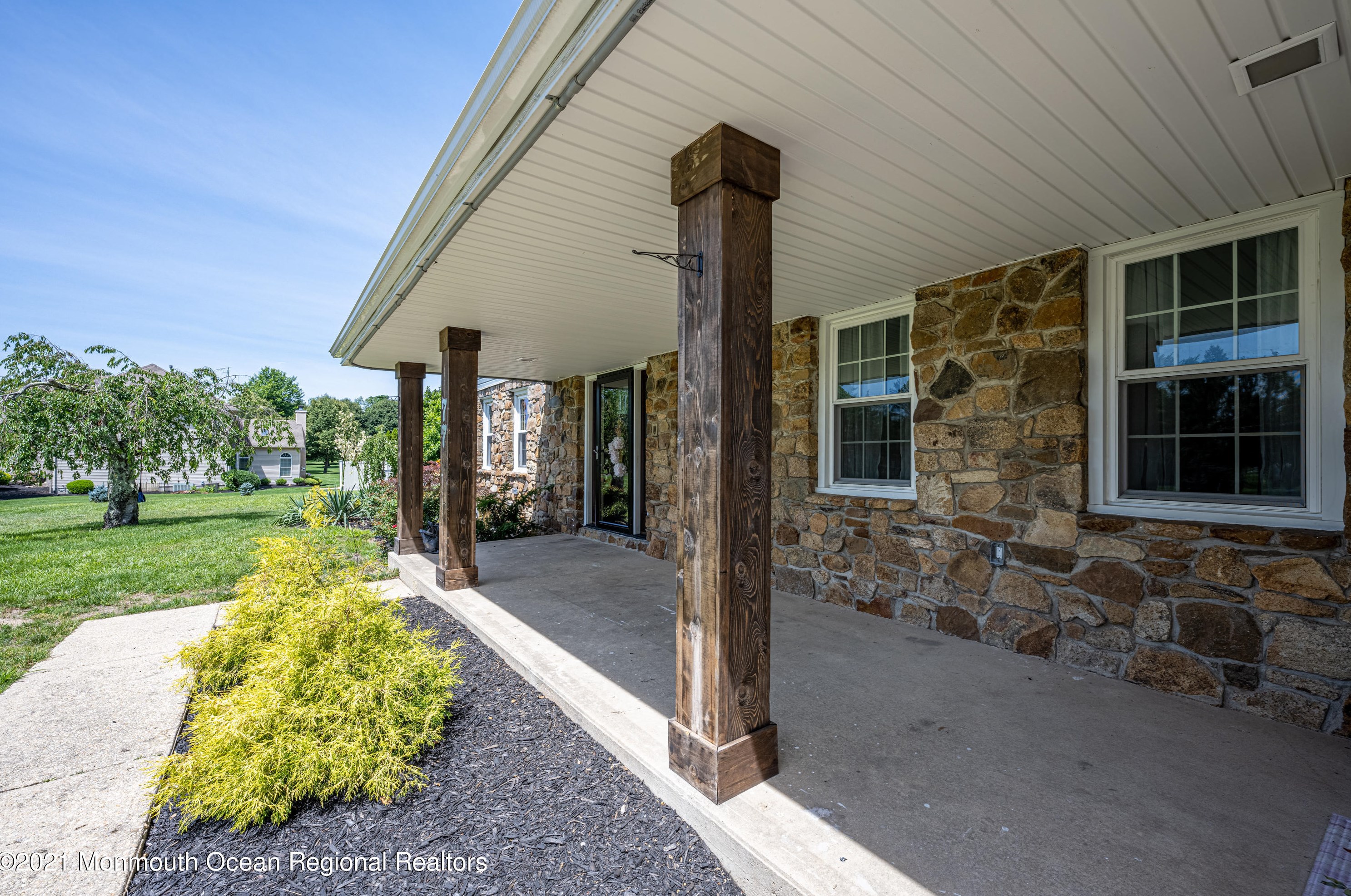 77 Jacobstown New Egypt Rd, North Hanover, NJ 08562