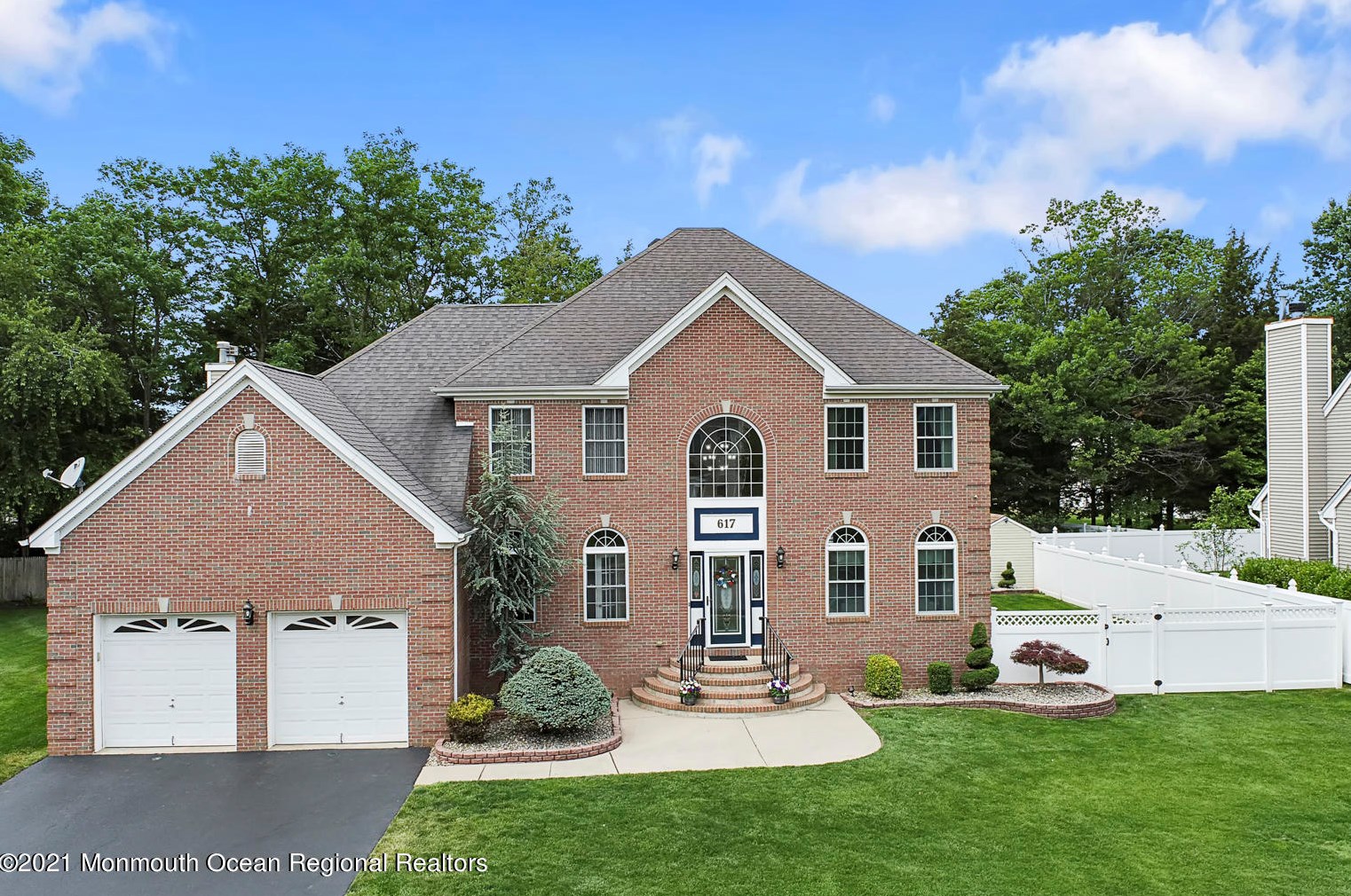 617 Windcrest Ct, Bricktown, NJ 08724
